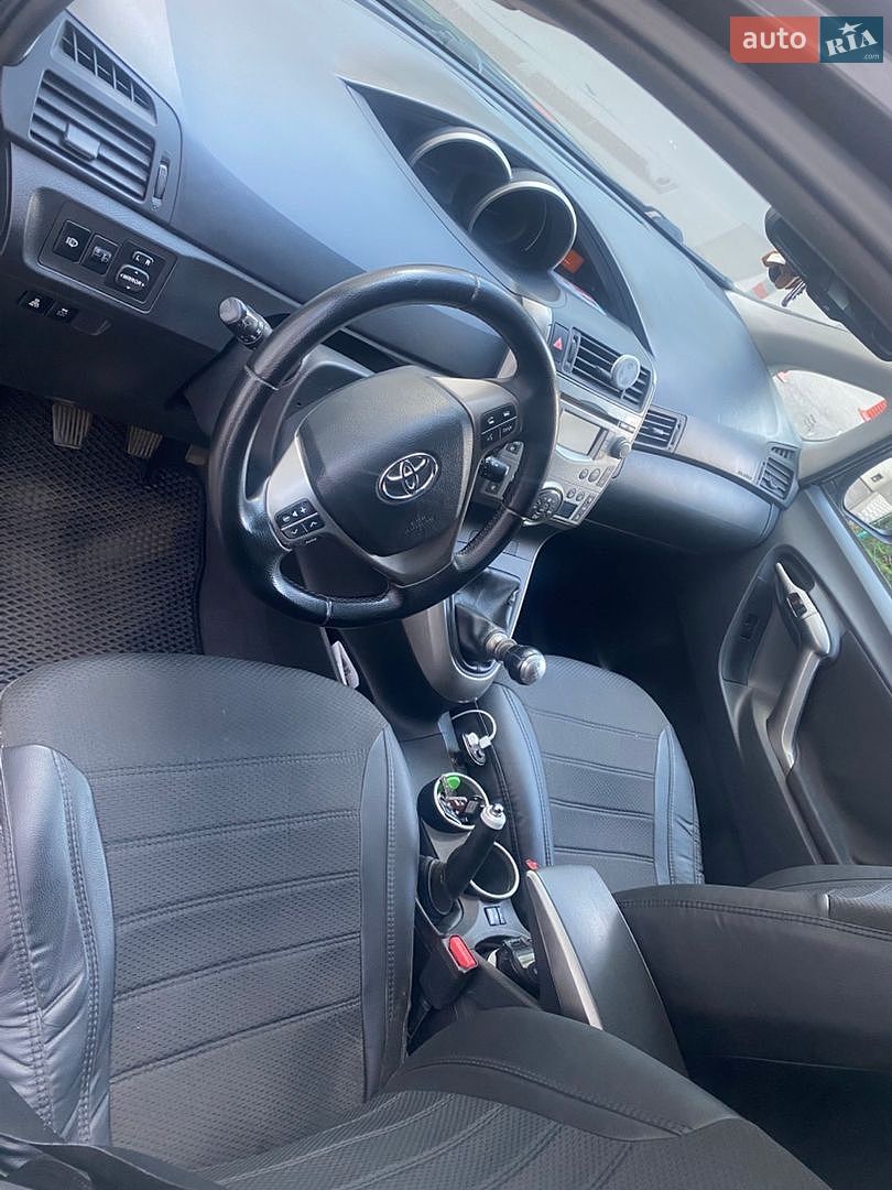 Toyota Verso 2011 VIN NMTDD26R70R023245 фото оголошення 8 з 26