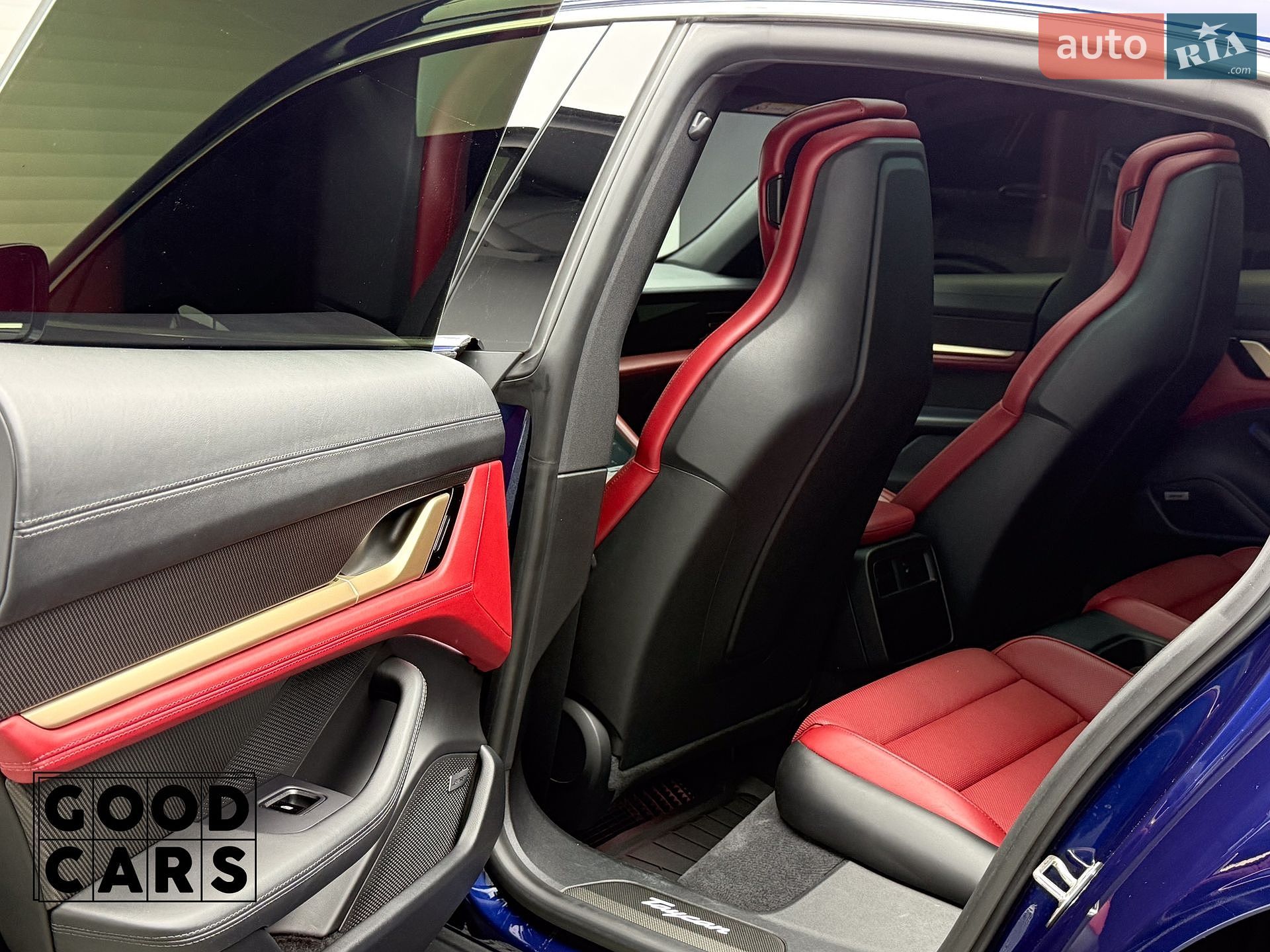 Porsche Taycan 2020 VIN WP0ZZZY1ZLSA36091 фото оголошення 36 з 43