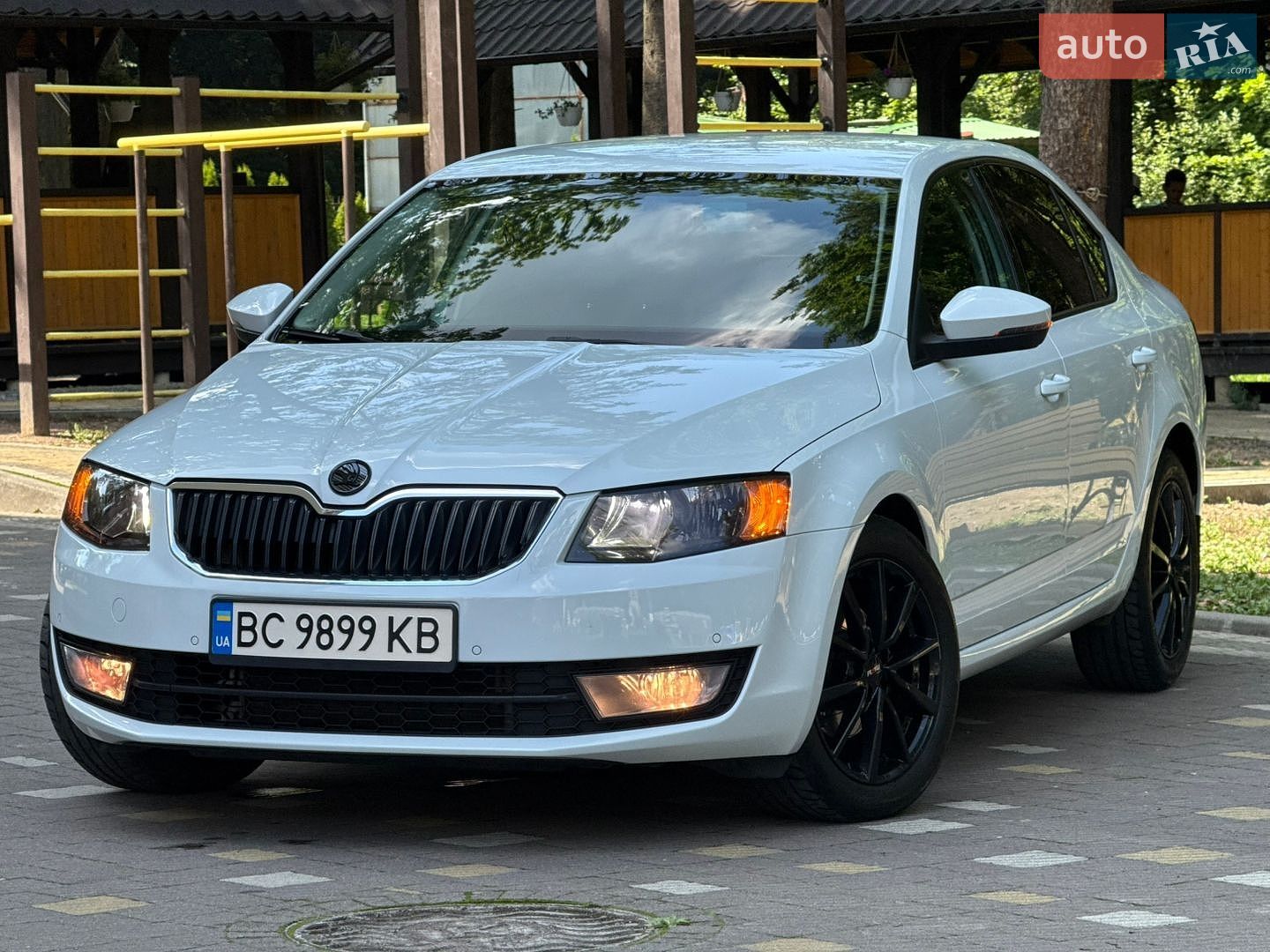 Skoda Octavia 2016 VIN TMBAJ7NE5H0093656 фото оголошення 6 з 195