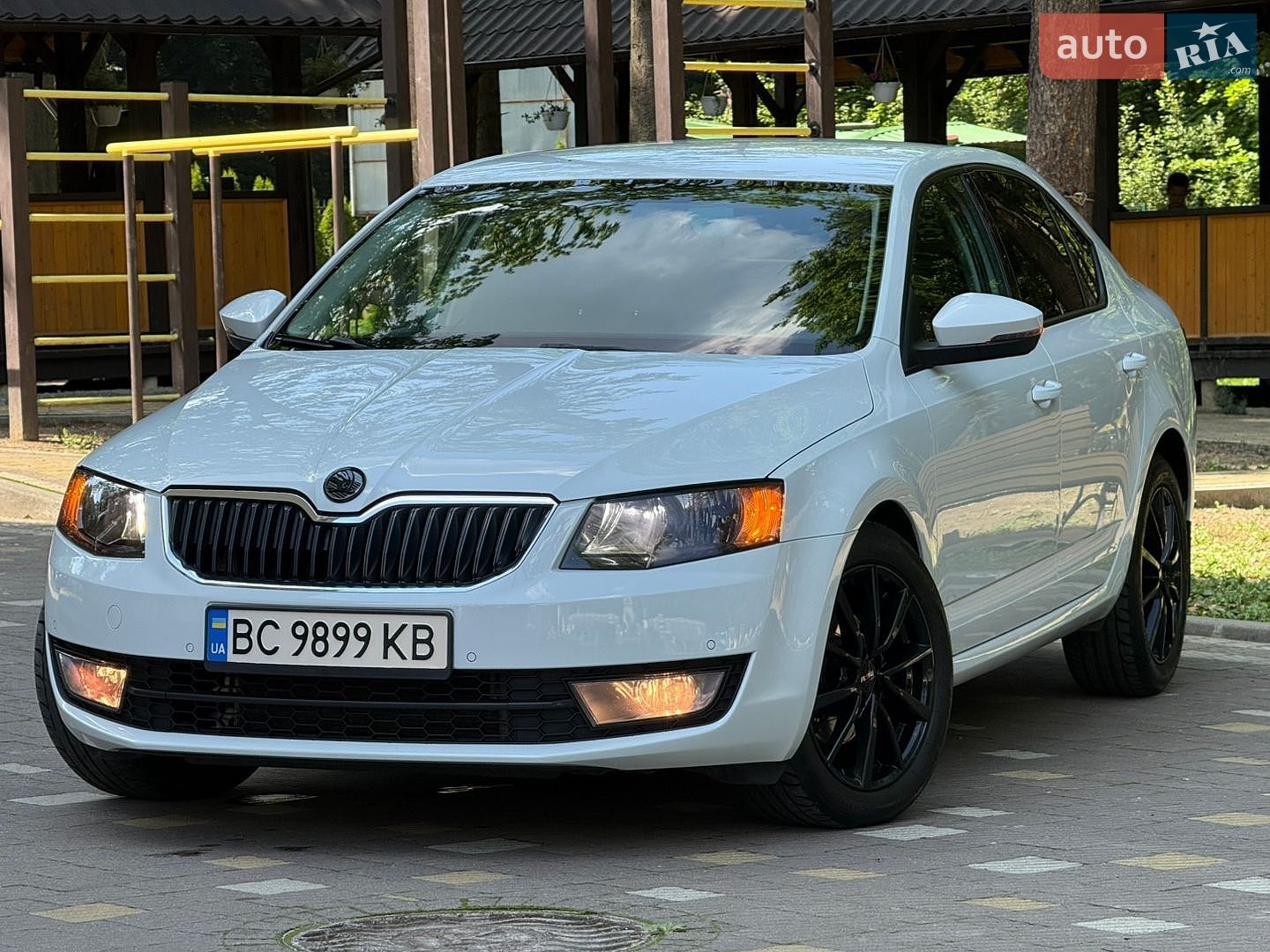 Skoda Octavia 2016 VIN TMBAJ7NE5H0093656 фото оголошення 7 з 195