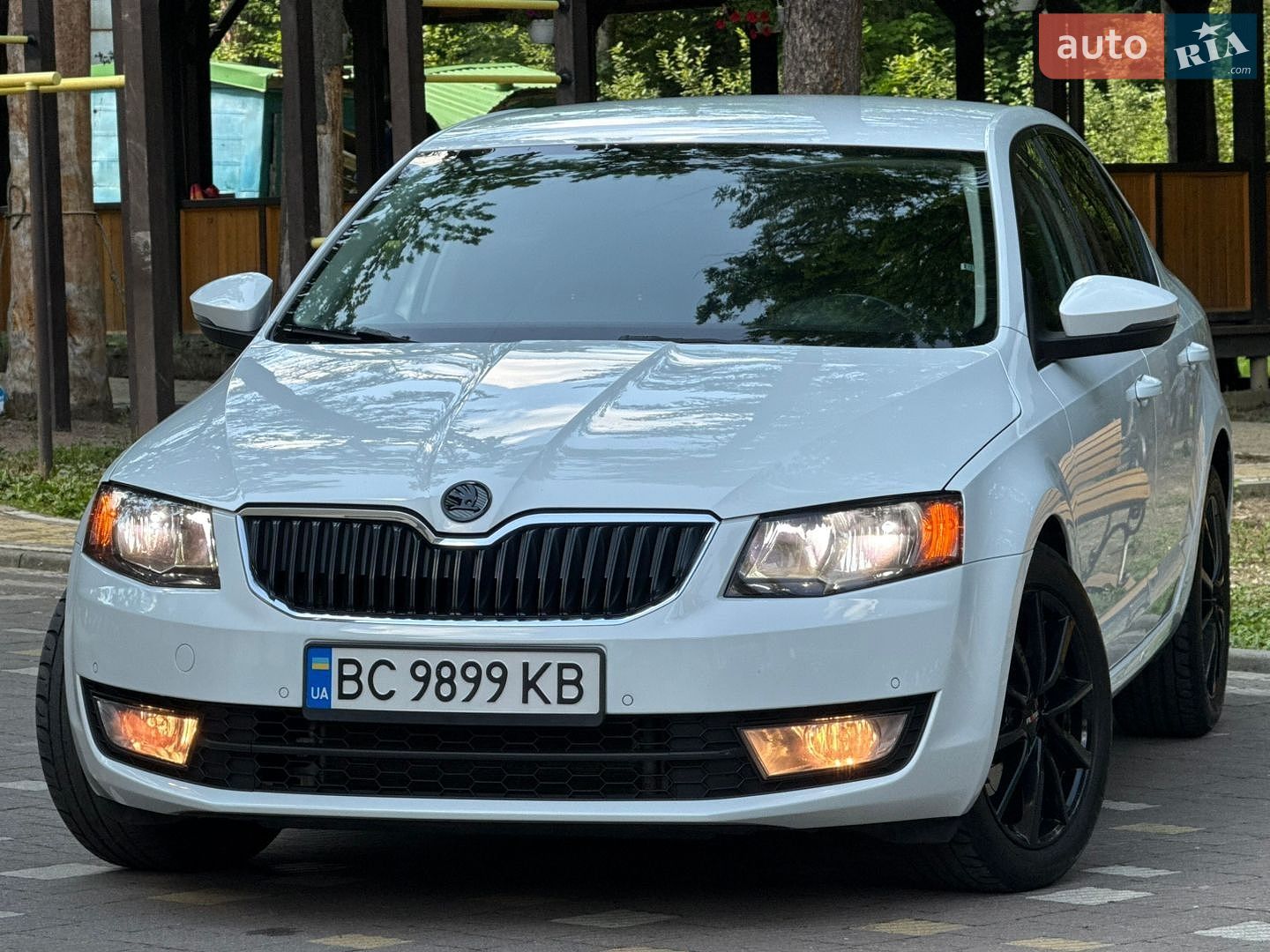 Skoda Octavia 2016 VIN TMBAJ7NE5H0093656 фото оголошення 25 з 195