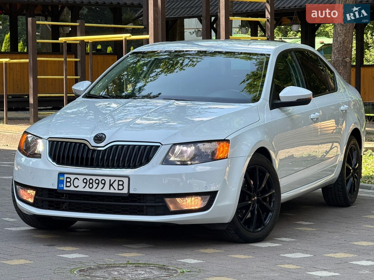 Skoda Octavia 2016 VIN TMBAJ7NE5H0093656 фото оголошення 27 з 195