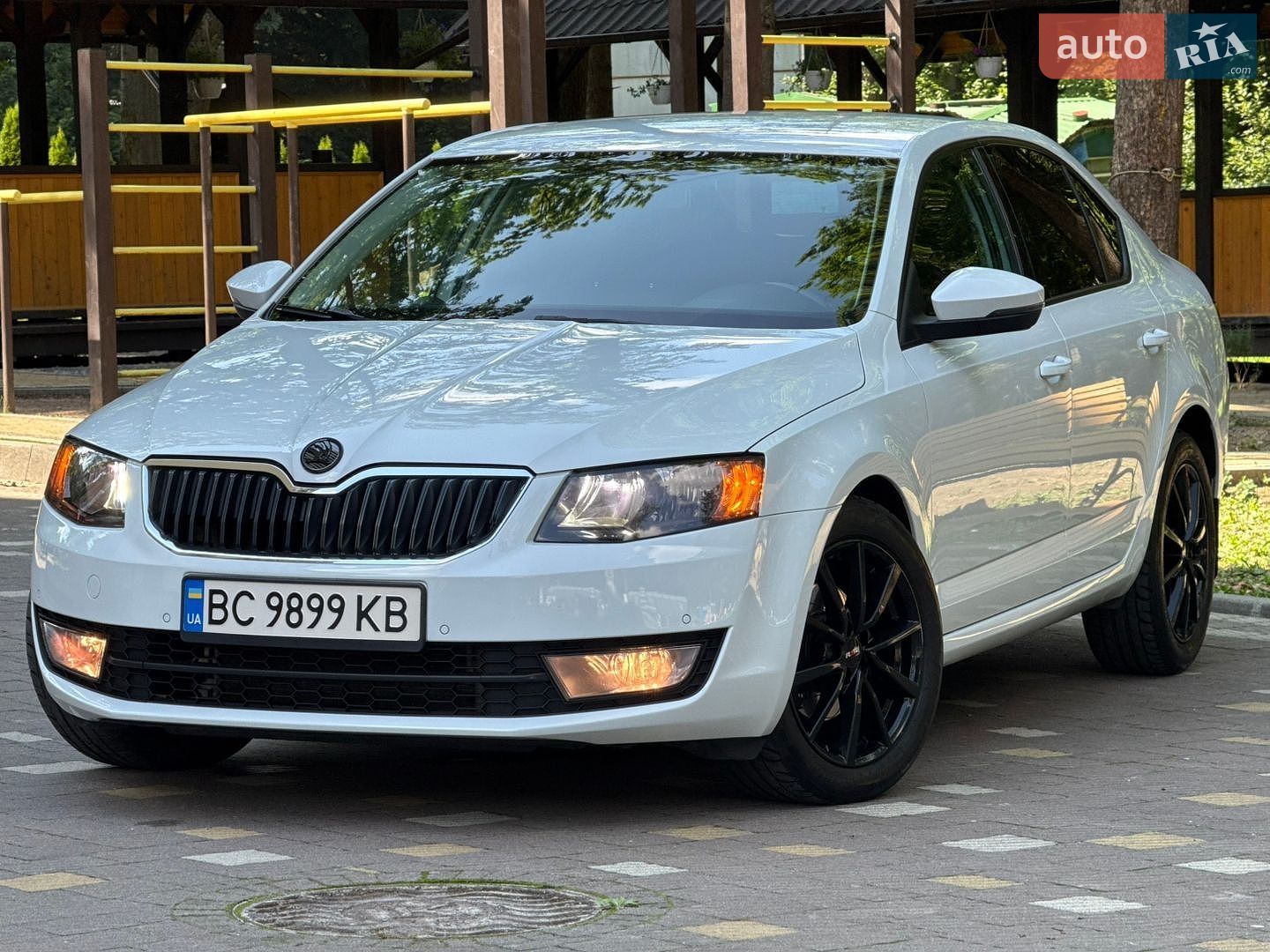 Skoda Octavia 2016 VIN TMBAJ7NE5H0093656 фото оголошення 29 з 195