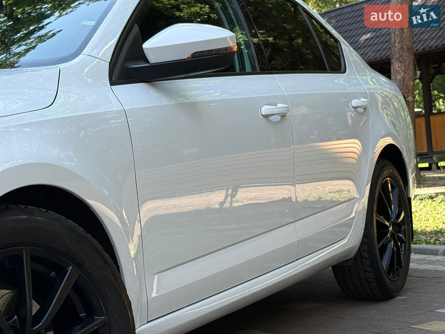 Skoda Octavia 2016 VIN TMBAJ7NE5H0093656 фото оголошення 32 з 195