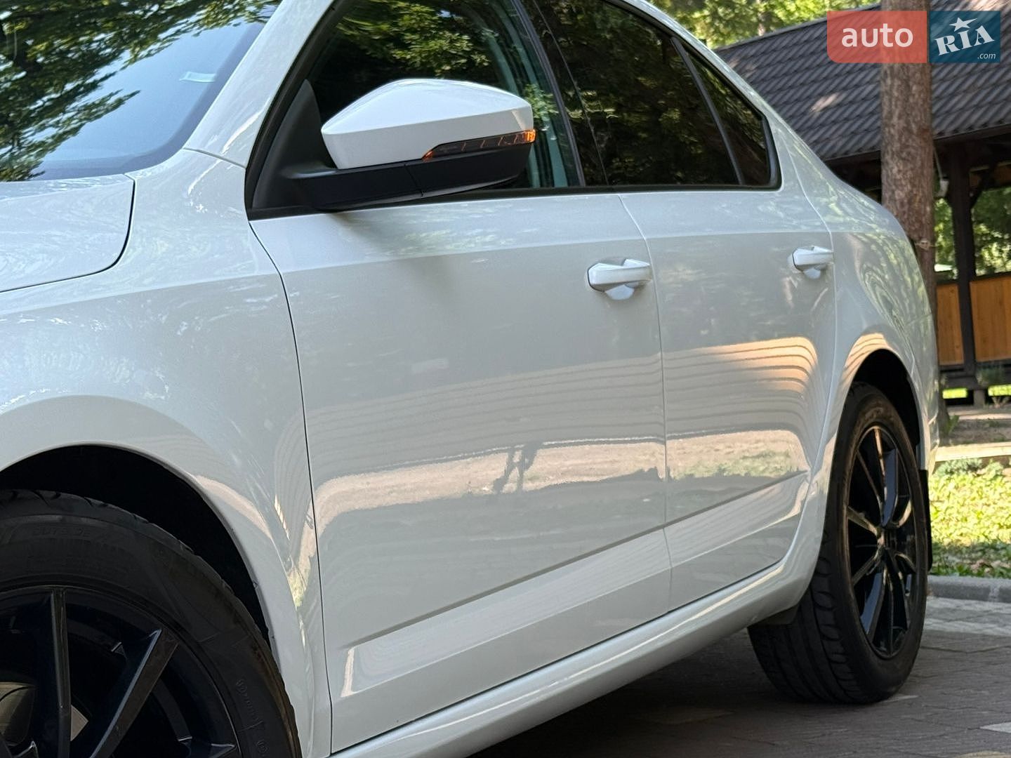Skoda Octavia 2016 VIN TMBAJ7NE5H0093656 фото оголошення 33 з 195