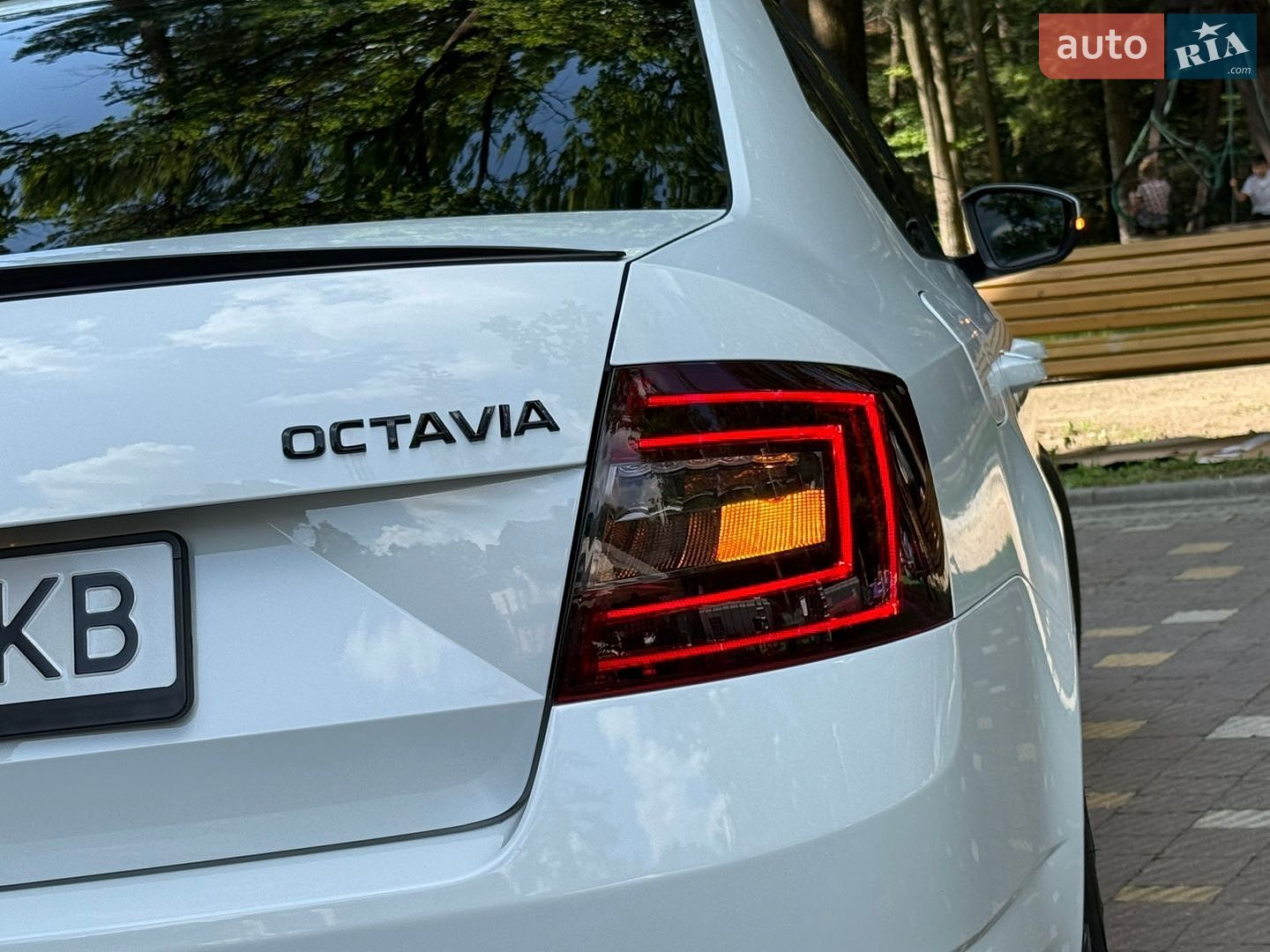 Skoda Octavia 2016 VIN TMBAJ7NE5H0093656 фото оголошення 72 з 195