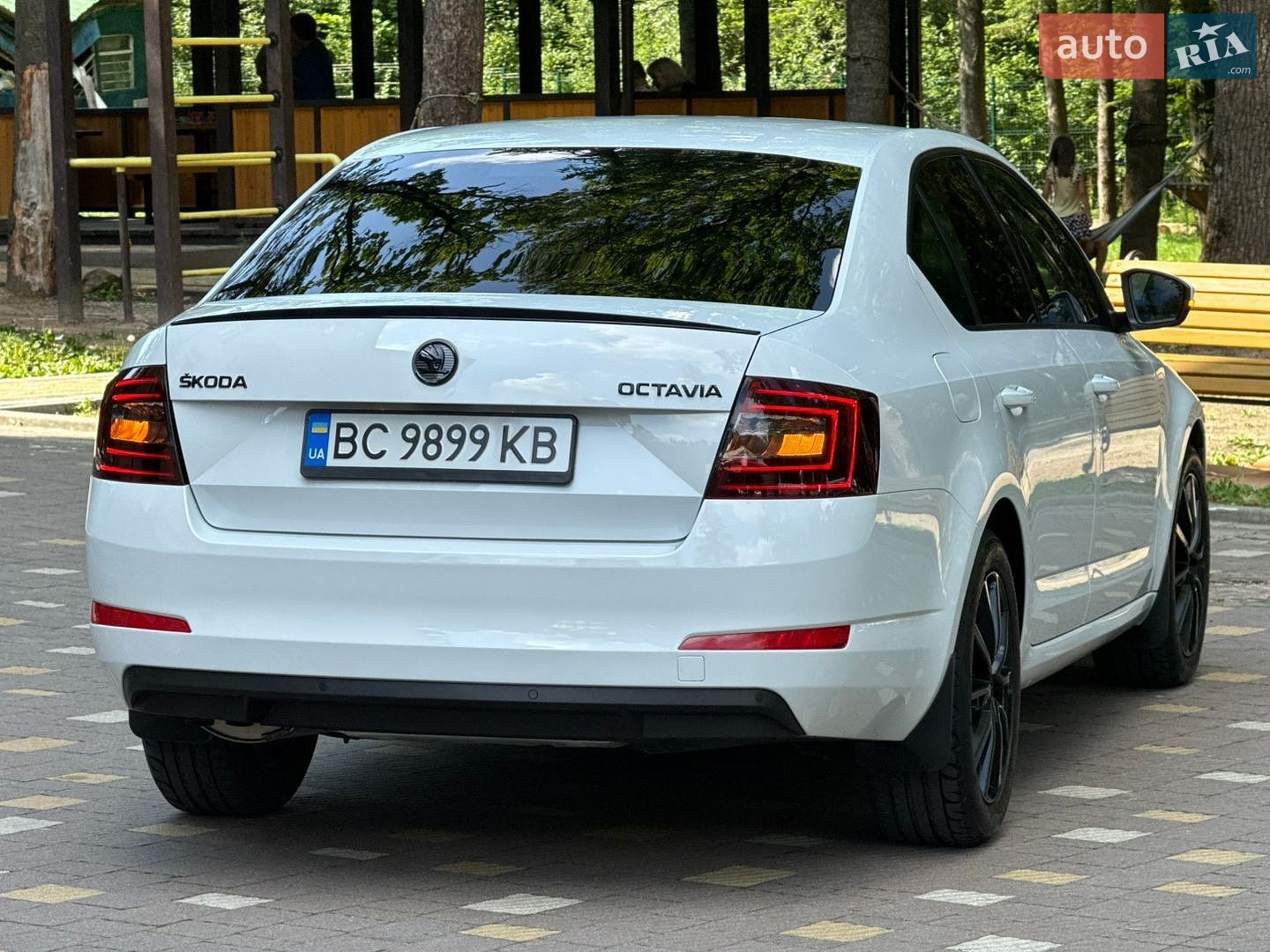 Skoda Octavia 2016 VIN TMBAJ7NE5H0093656 фото оголошення 88 з 195