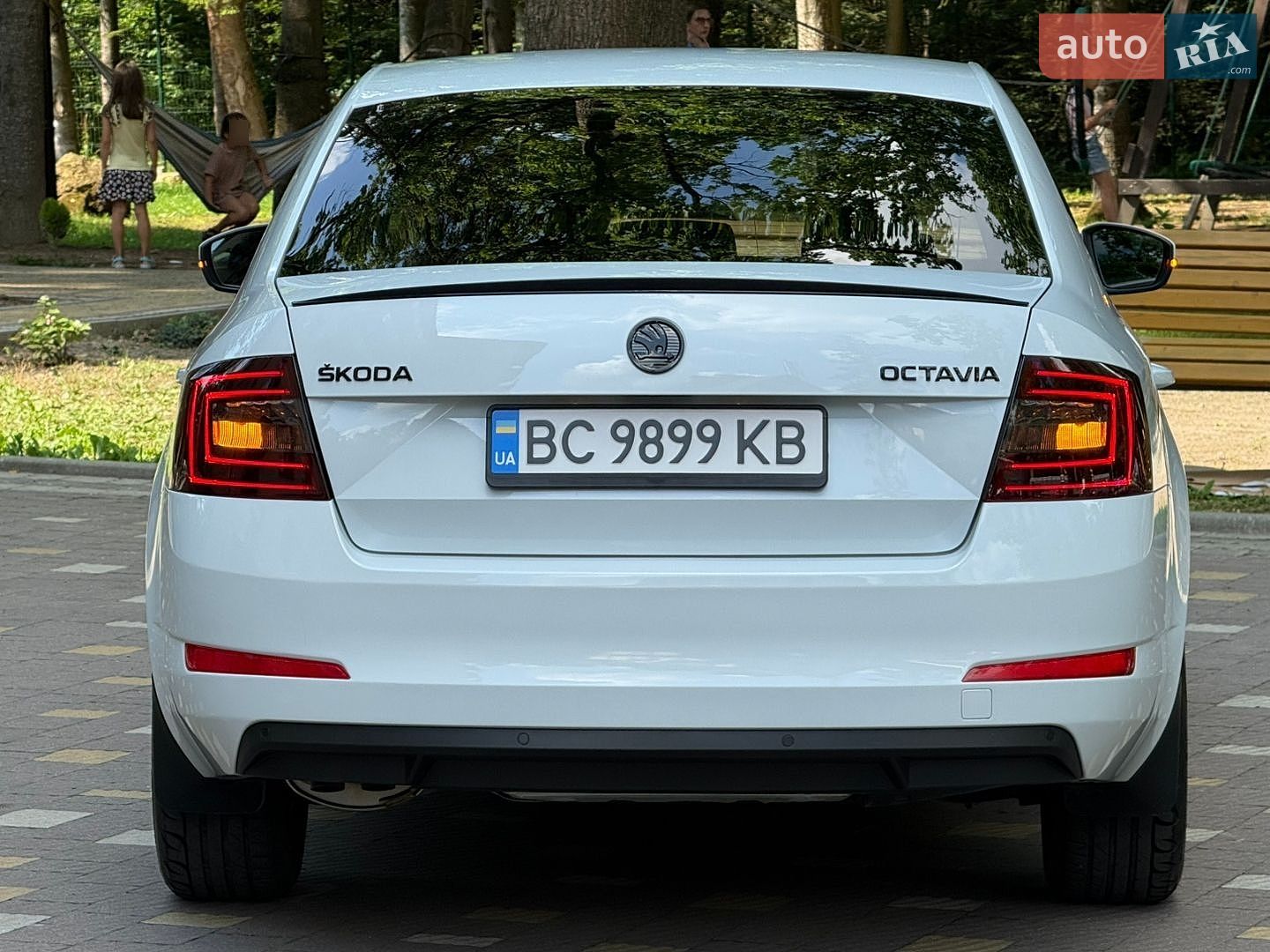 Skoda Octavia 2016 VIN TMBAJ7NE5H0093656 фото оголошення 89 з 195