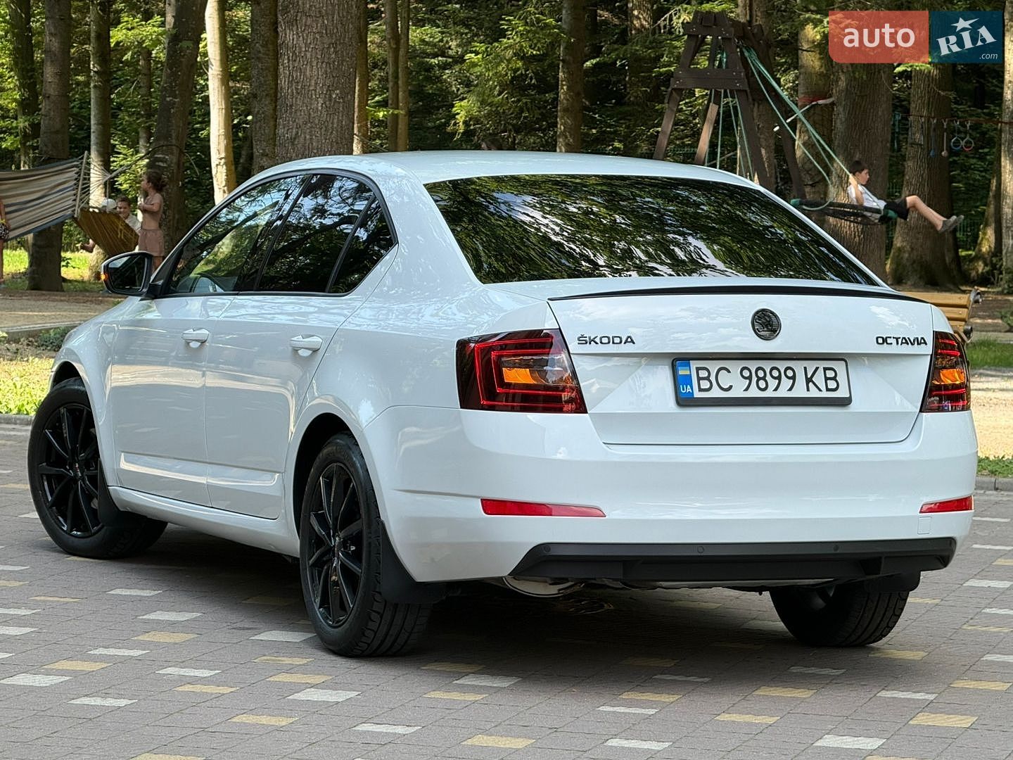 Skoda Octavia 2016 VIN TMBAJ7NE5H0093656 фото оголошення 90 з 195