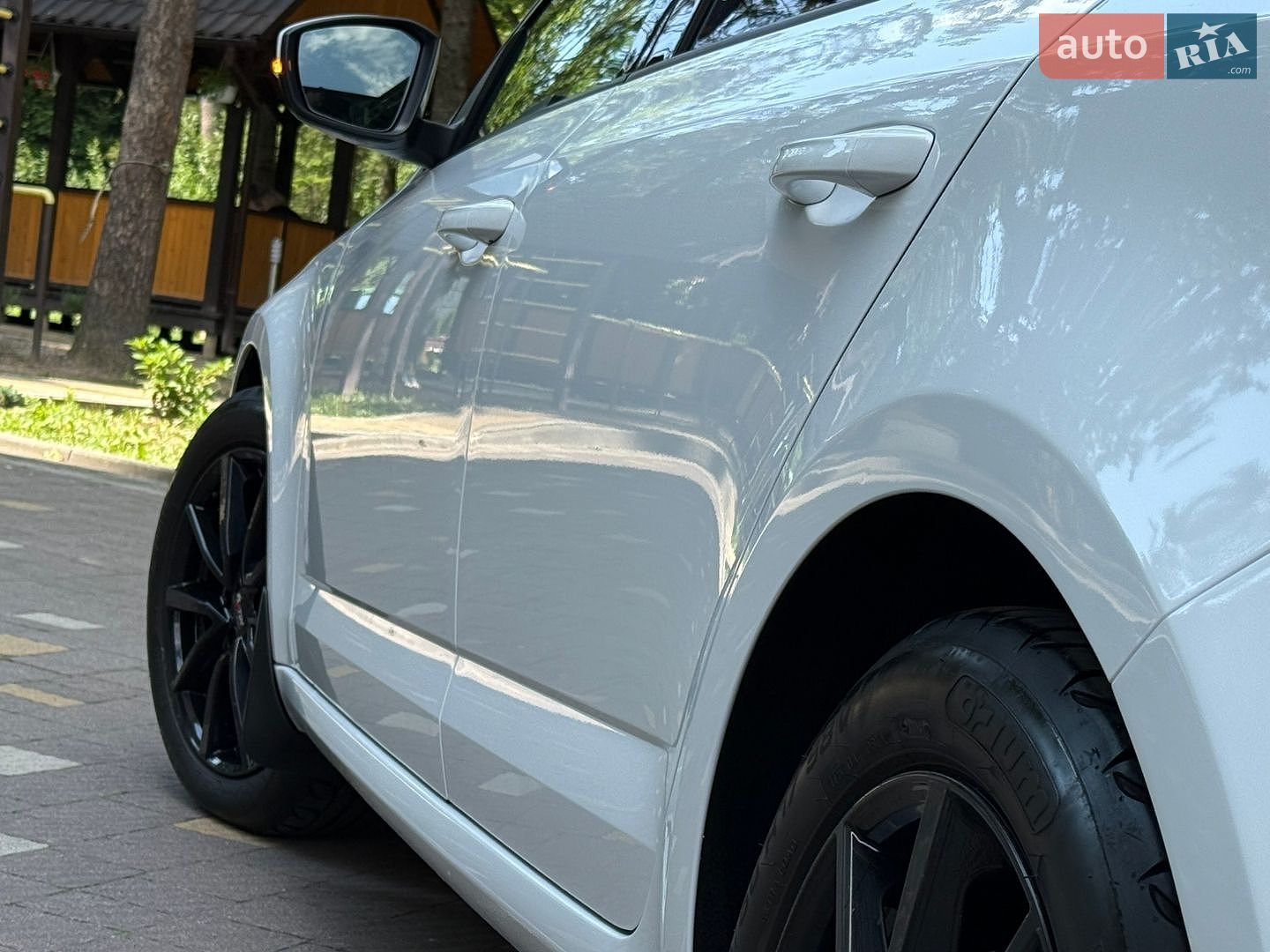 Skoda Octavia 2016 VIN TMBAJ7NE5H0093656 фото оголошення 103 з 195