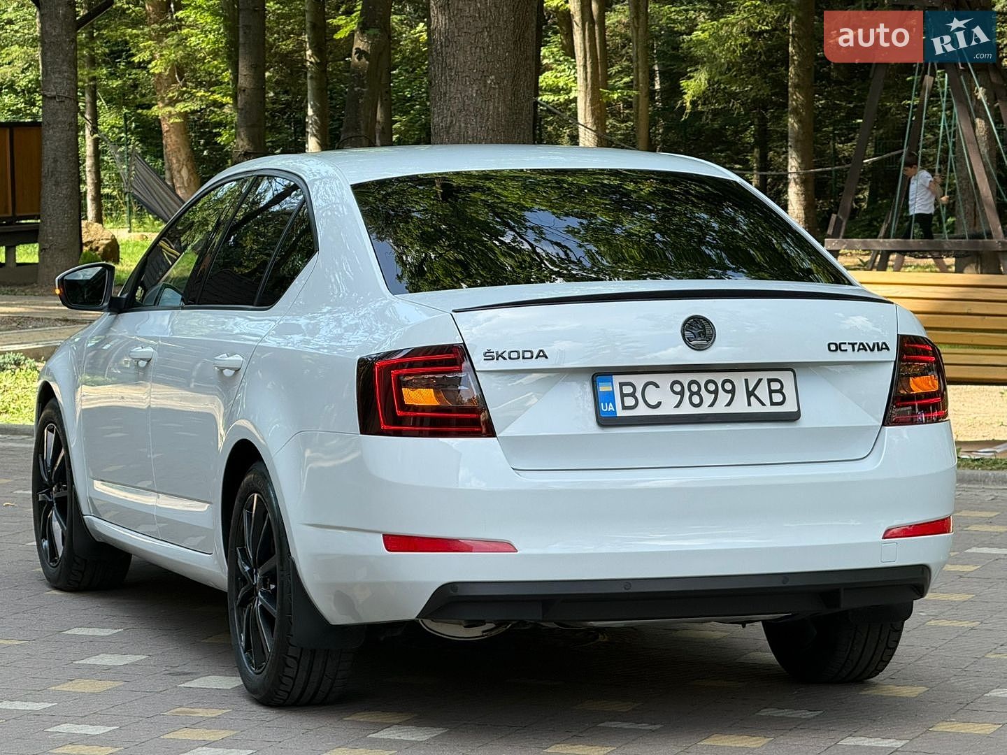 Skoda Octavia 2016 VIN TMBAJ7NE5H0093656 фото оголошення 111 з 195