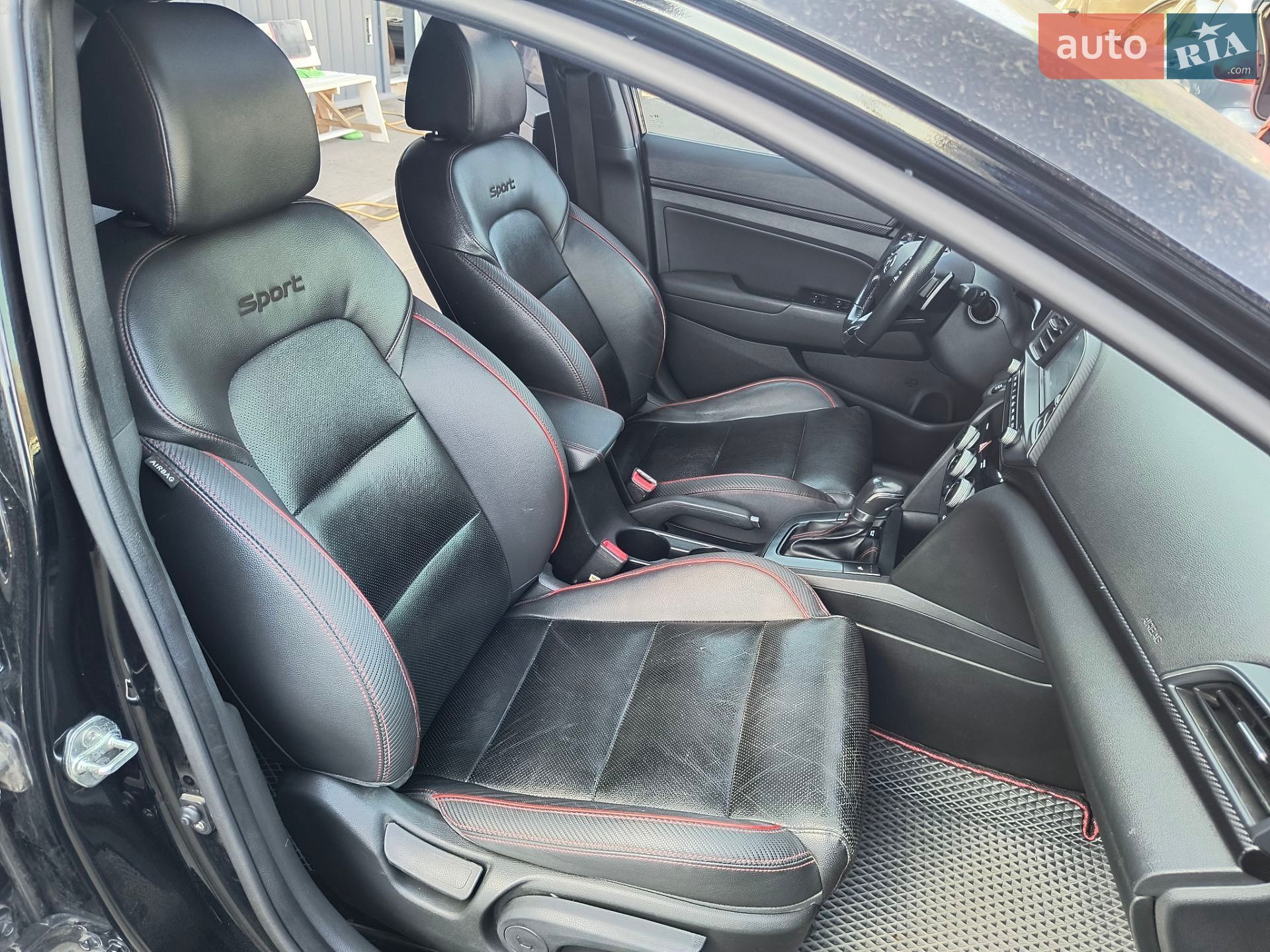 Hyundai Elantra 2018 VIN KMHD04LB6KU816238 фото оголошення 46 з 57