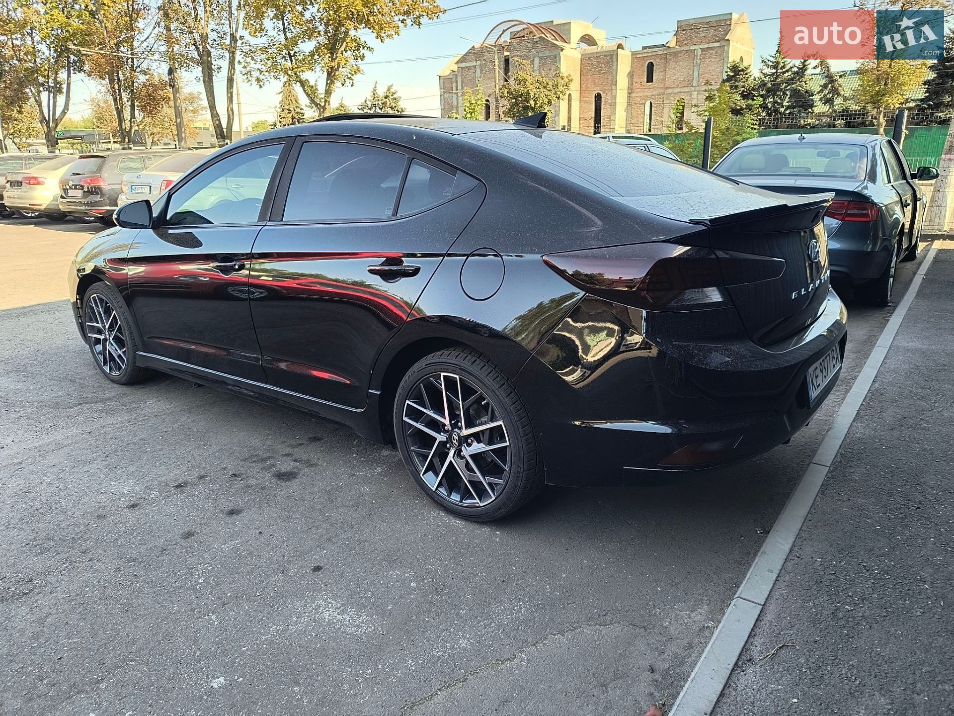 Hyundai Elantra 2018 VIN KMHD04LB6KU816238 фото оголошення 37 з 57