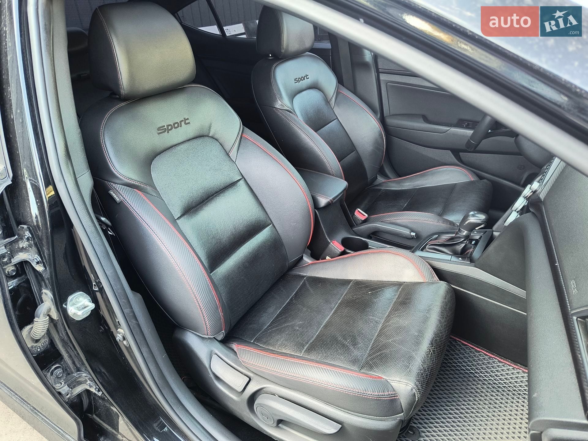 Hyundai Elantra 2018 VIN KMHD04LB6KU816238 фото оголошення 50 з 57