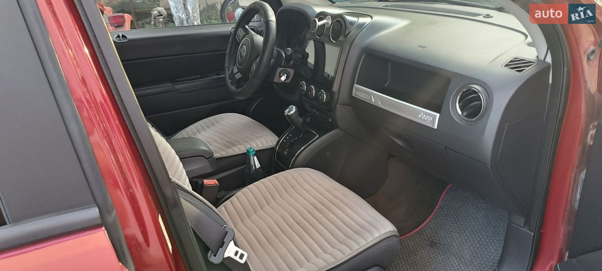 Jeep Compass 2016 VIN 1C4NJDBB7HD144030 фото оголошення 13 з 29