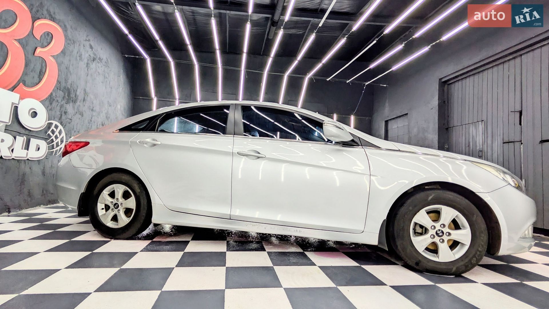 Hyundai Sonata 2013 VIN KMHEC41LBEA636094 фото оголошення 4 з 8