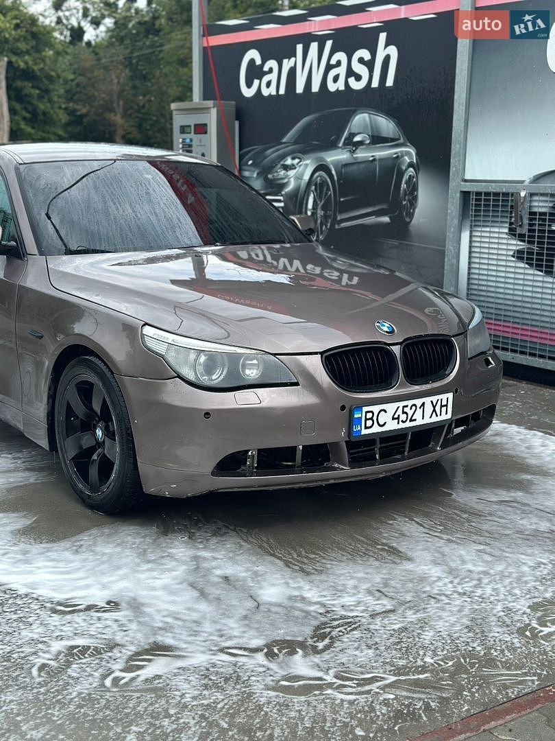BMW 5 Series 2005 VIN WBANE31070B948825 фото оголошення 11 з 24