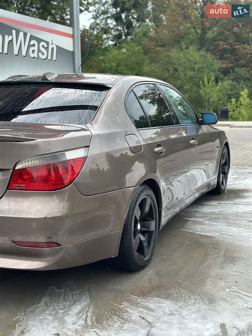BMW 5 Series 2005 VIN WBANE31070B948825 фото оголошення 17 з 24