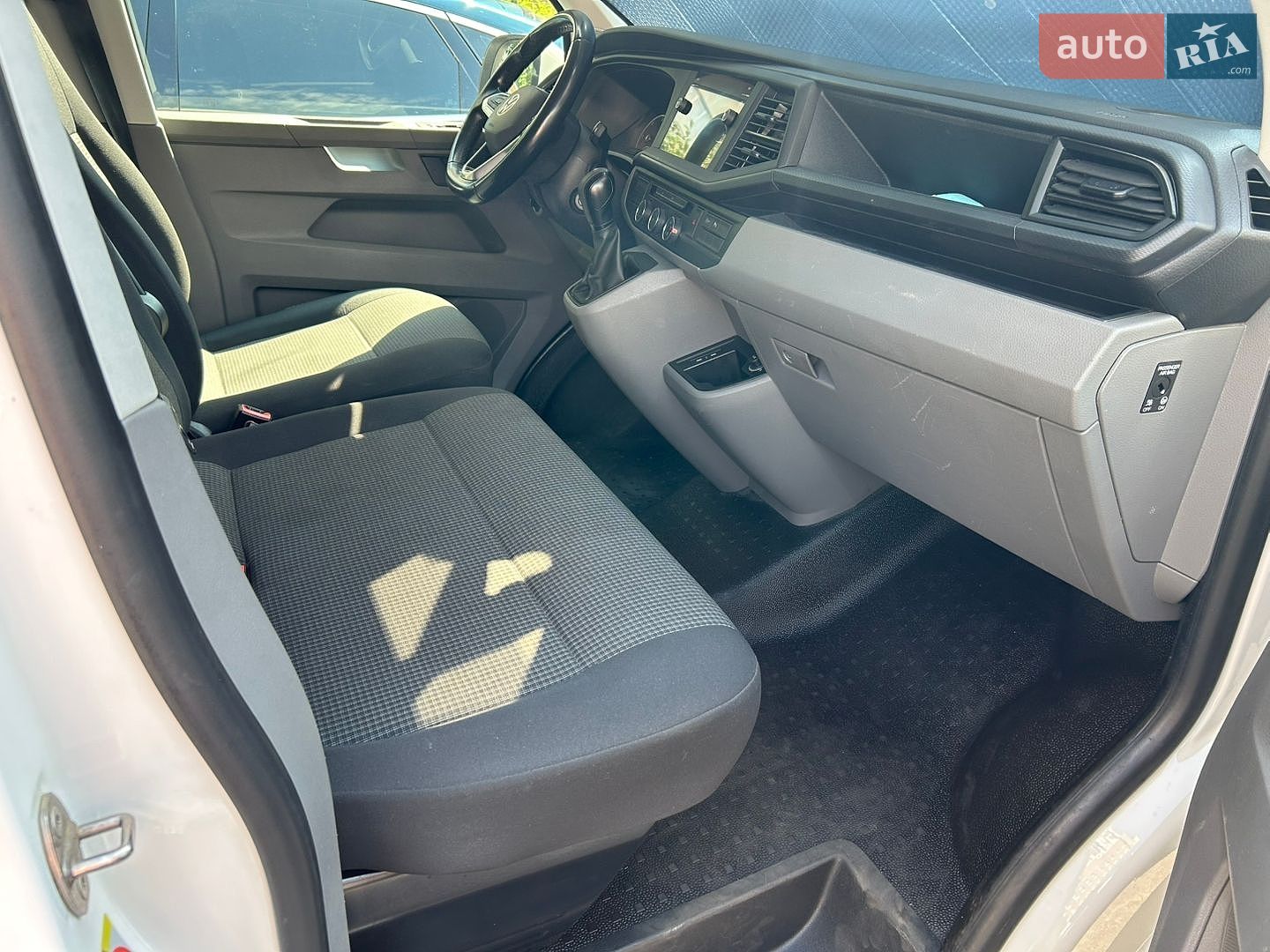 Volkswagen Transporter 2021 VIN WV1ZZZ7HZMH130014 фото оголошення 35 з 35