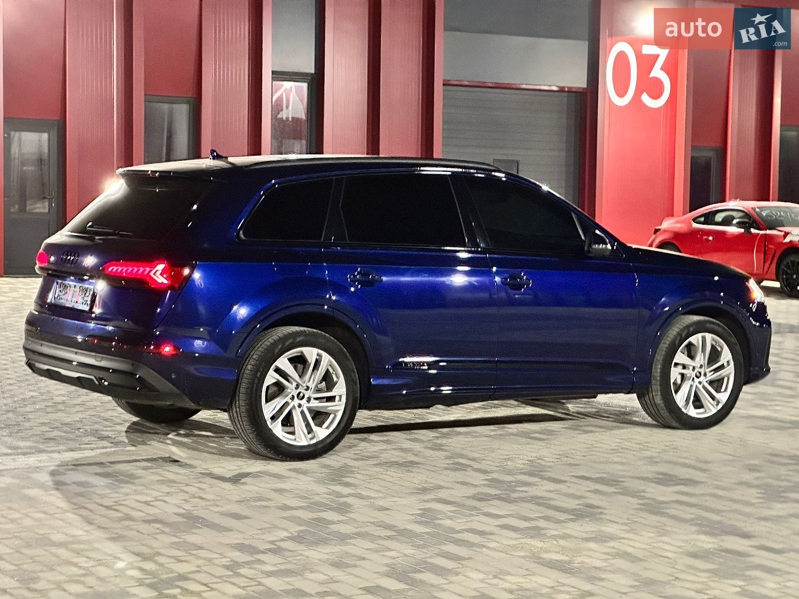 Audi Q7 2023 VIN WA1LXBF78PD015318 фото оголошення 3 з 55