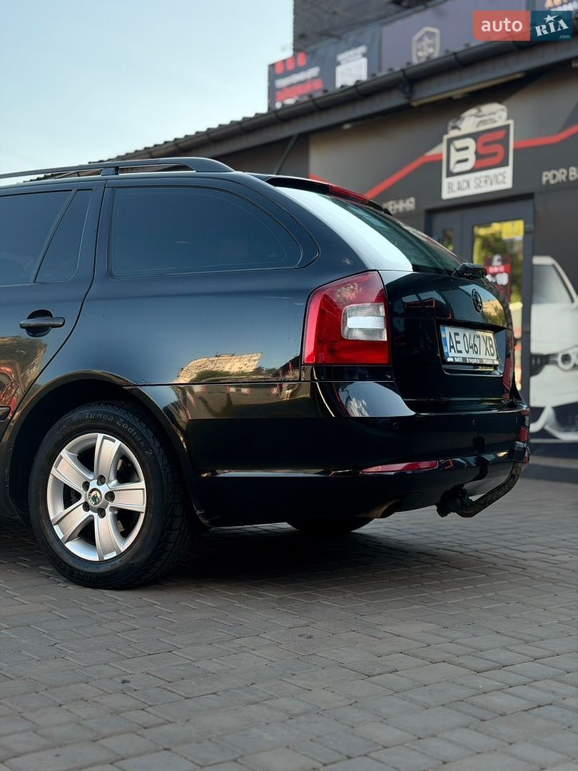 Skoda Octavia 2011 VIN TMBHT61Z2B2125731 фото оголошення 4 з 18