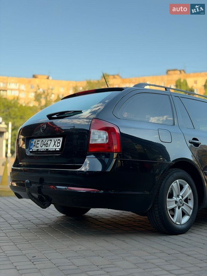 Skoda Octavia 2011 VIN TMBHT61Z2B2125731 фото оголошення 6 з 18