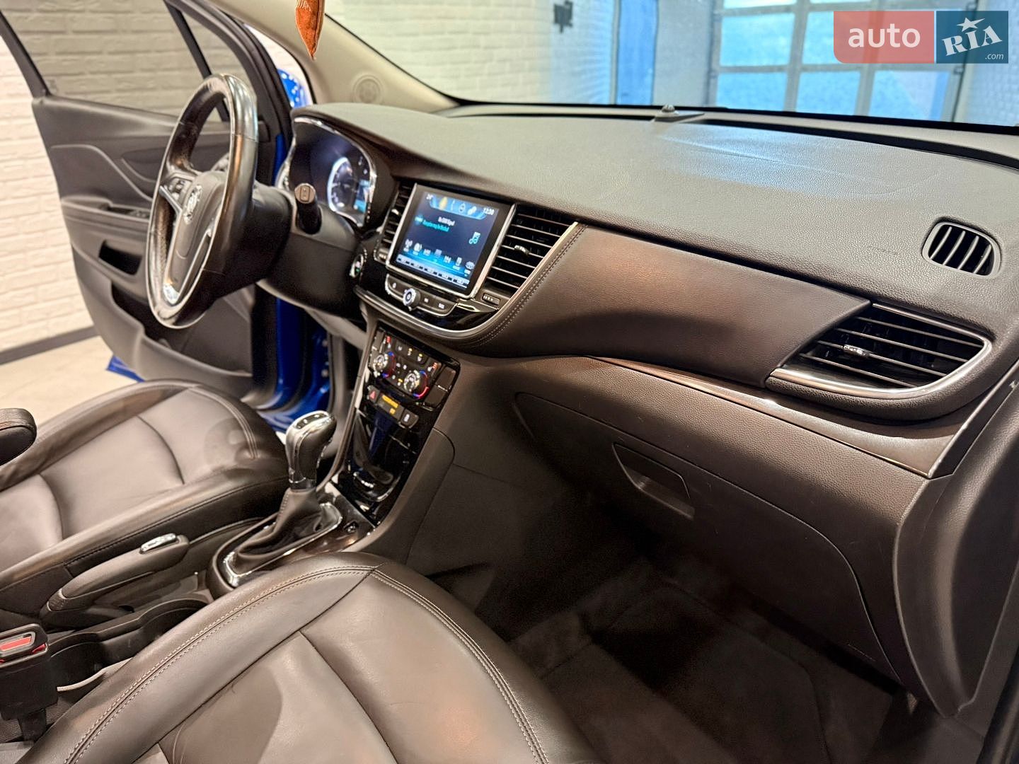 Buick Encore 2017 VIN KL4CJGSB3JB525197 фото оголошення 51 з 98