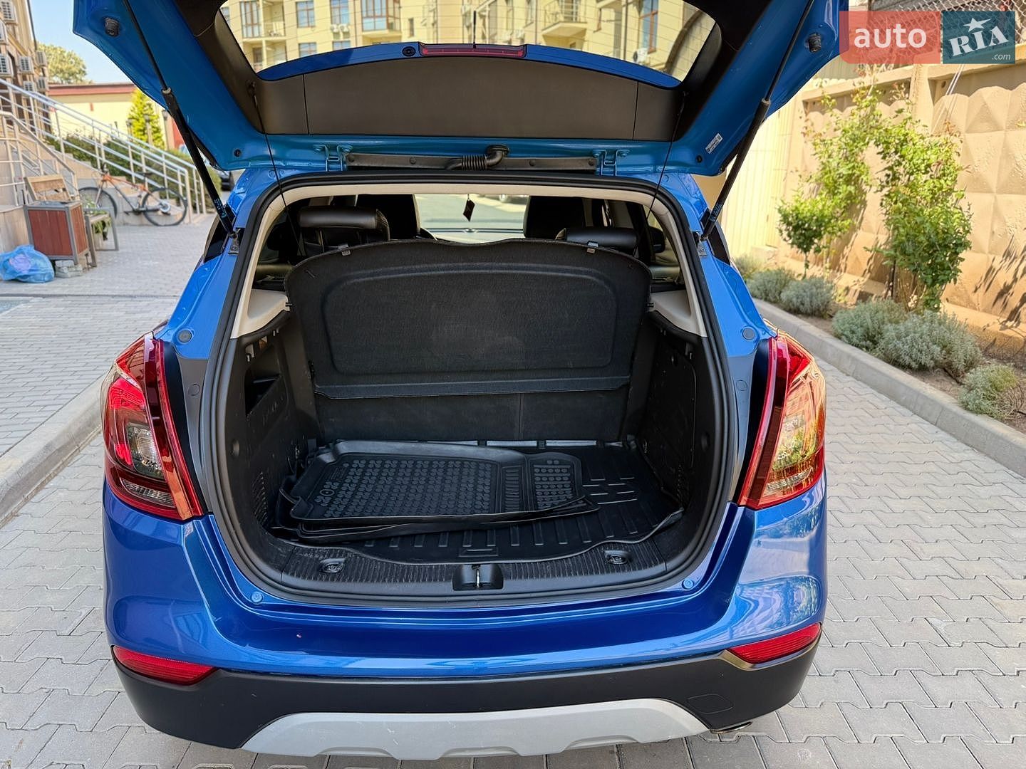 Buick Encore 2017 VIN KL4CJGSB3JB525197 фото оголошення 97 з 98