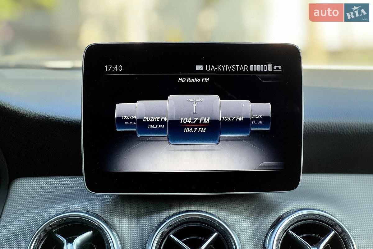 Mercedes-Benz GLA-Class 2019 VIN WDCTG4EB8LU028985 фото оголошення 18 з 25