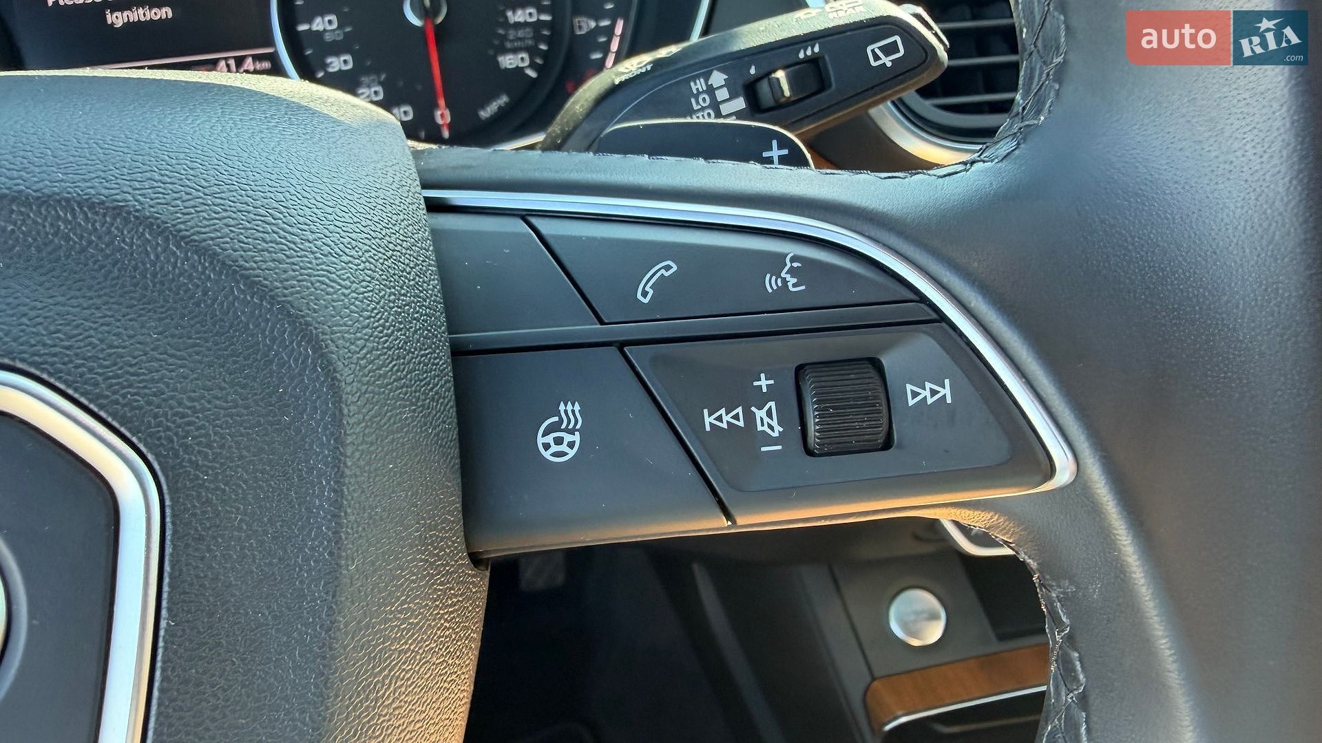 Audi Q5 2021 VIN WA1AAAFYXM2103029 фото оголошення 25 з 33
