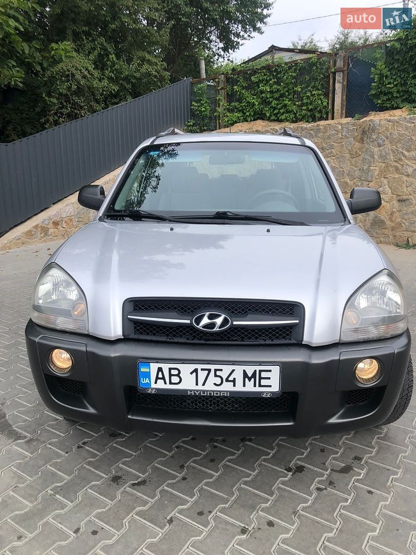 Hyundai Tucson 2005 VIN KMHJM81BP5U236889 фото оголошення 4 з 17