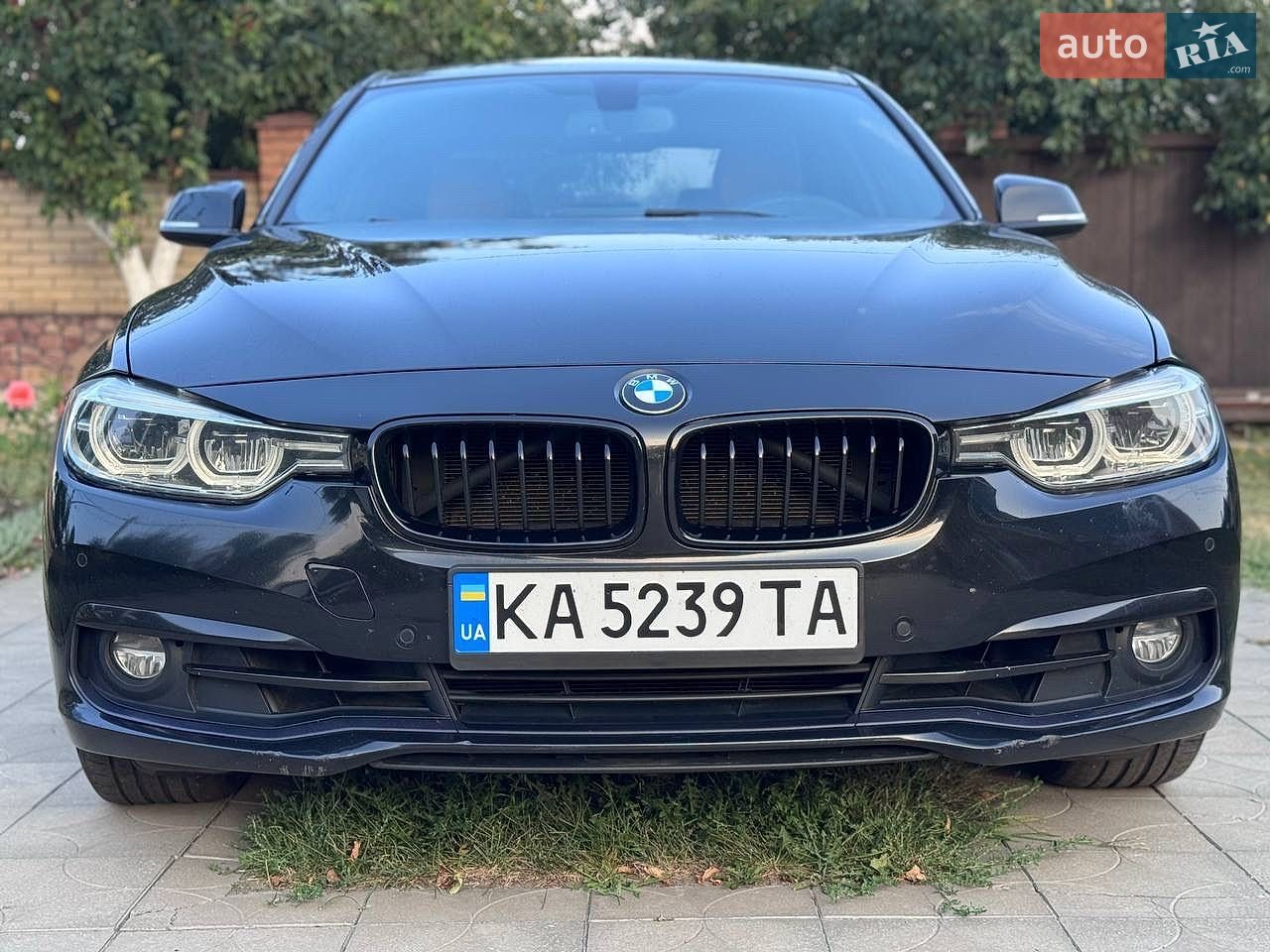 BMW 3 Series 2016 VIN WBA8B9C5XHK884843 фото оголошення 14 з 76