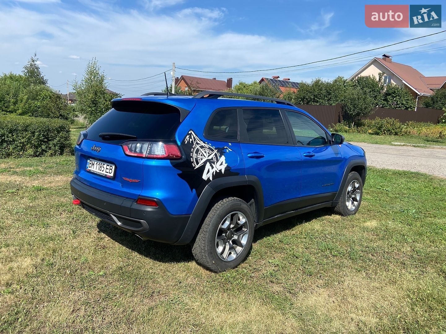 Jeep Cherokee 2018 VIN 1C4PJMBX2KD362565 фото оголошення 4 з 14