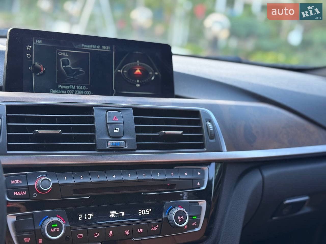 BMW 3 Series 2016 VIN WBA8B9C5XHK884843 фото оголошення 46 з 76