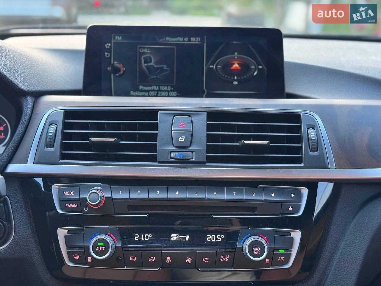 BMW 3 Series 2016 VIN WBA8B9C5XHK884843 фото оголошення 45 з 76