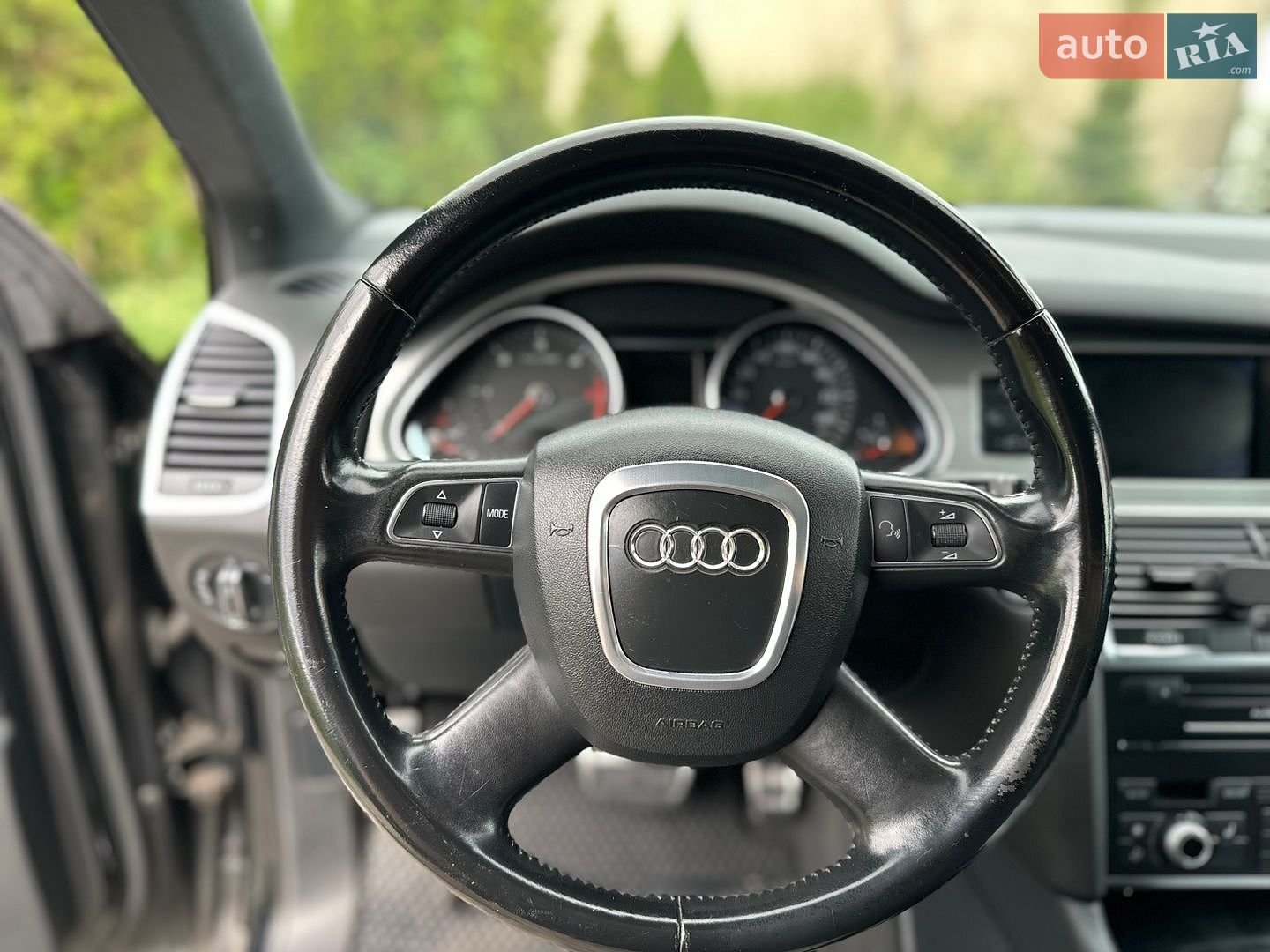 Audi Q7 2011 VIN WAUZZZ4L0BD039704 фото оголошення 36 з 72