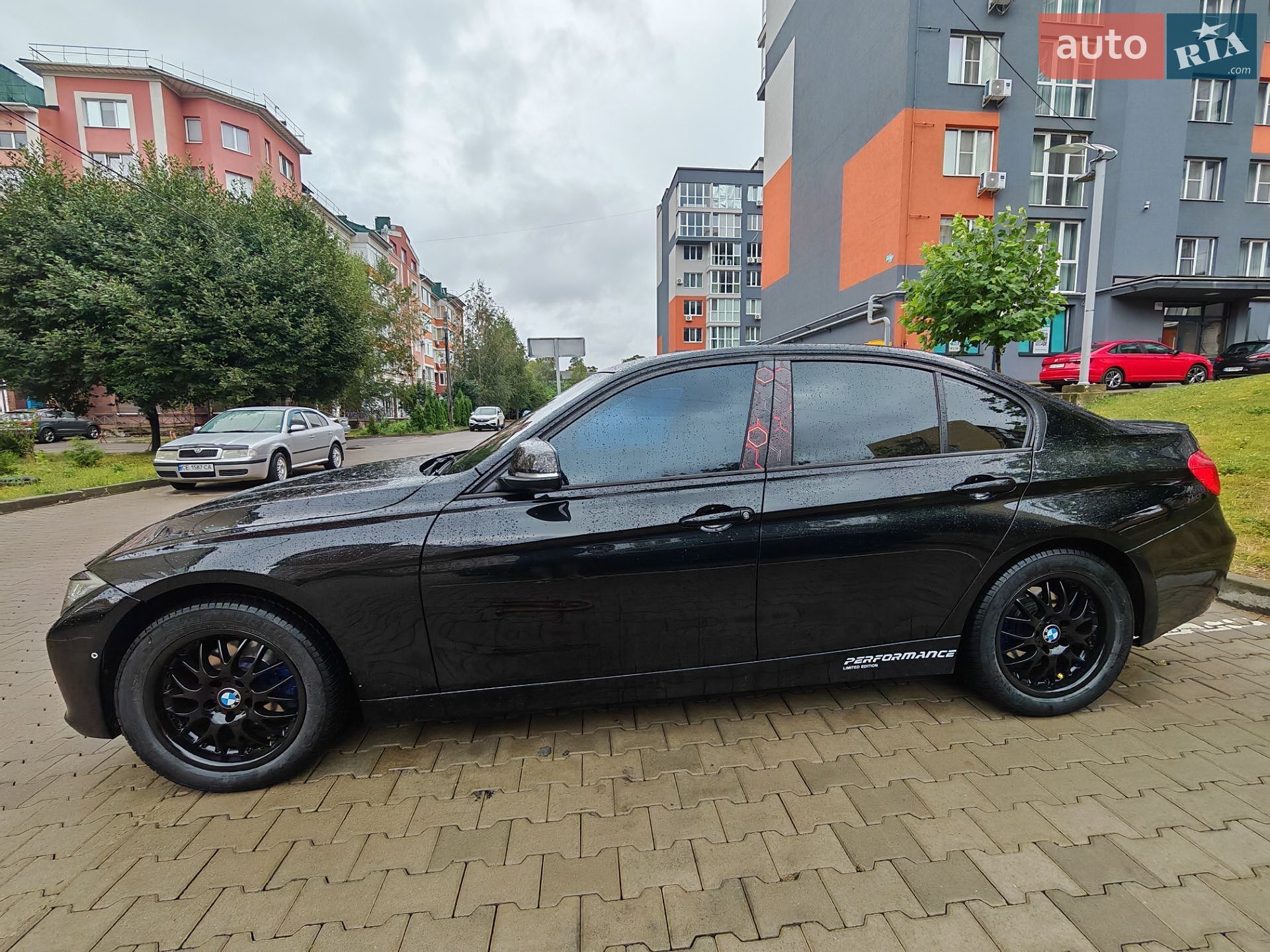 BMW 3 Series 2014 VIN WBA3B3G58FNR87935 фото оголошення 4 з 19
