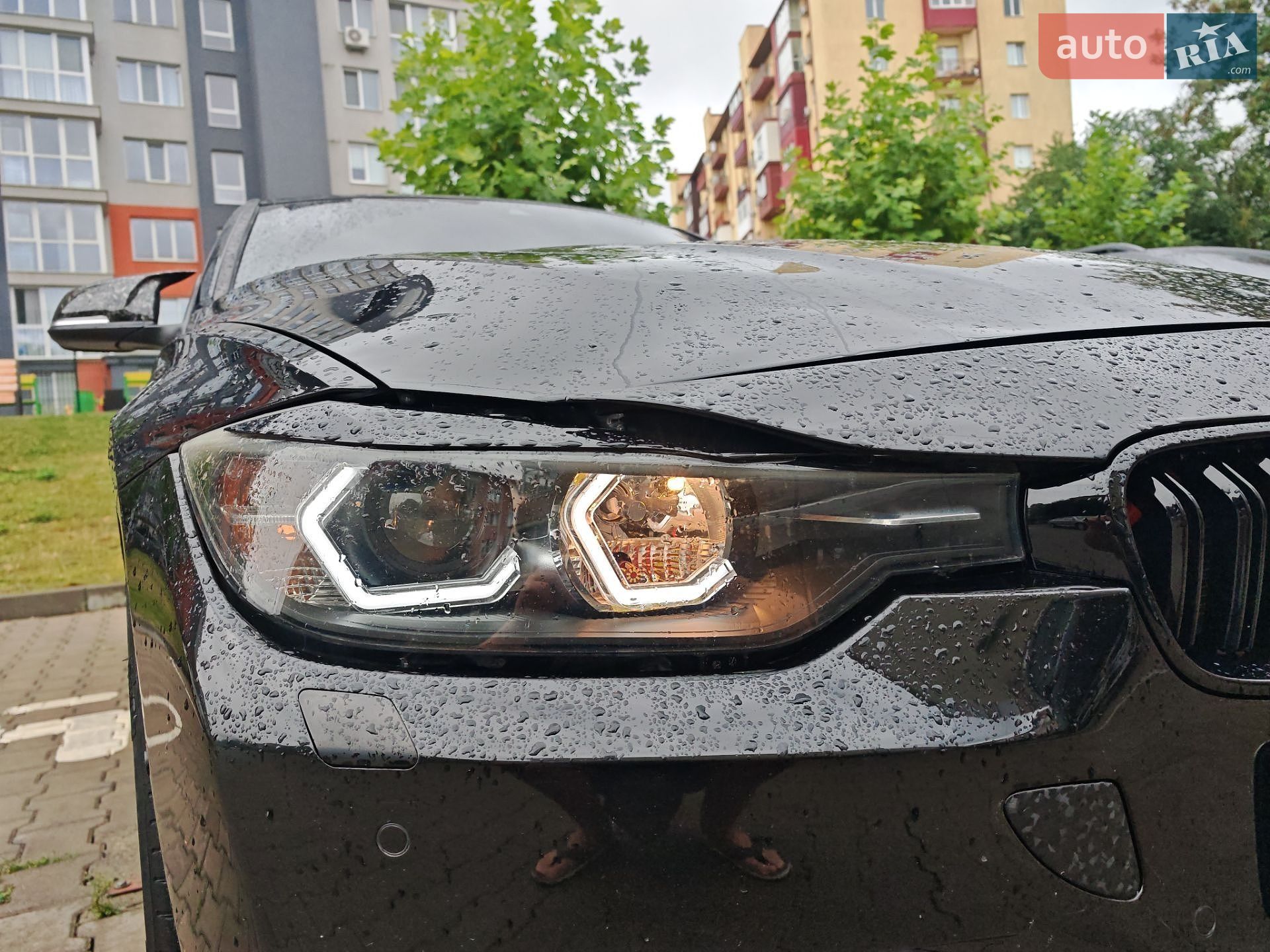 BMW 3 Series 2014 VIN WBA3B3G58FNR87935 фото оголошення 9 з 19