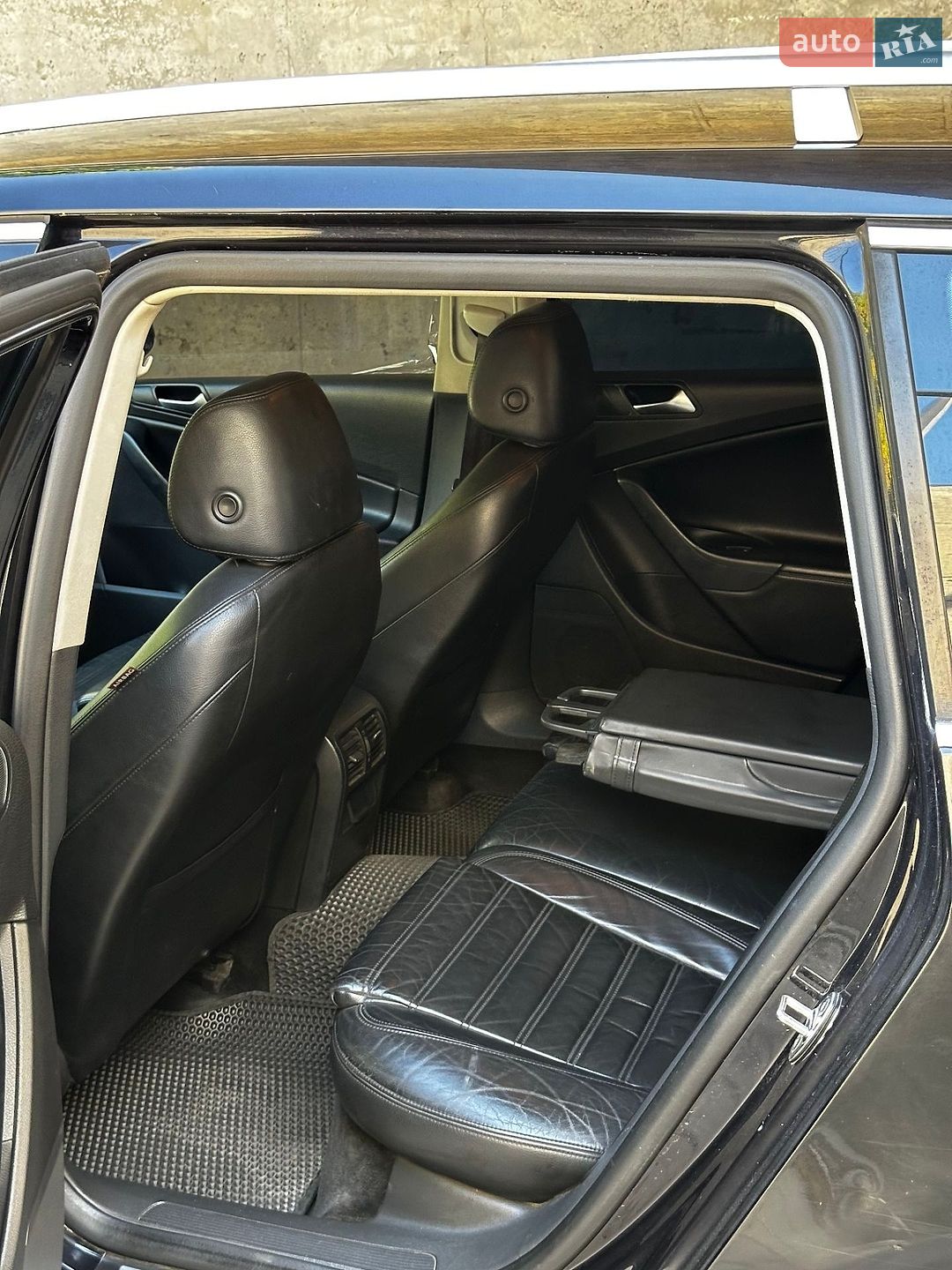 Volkswagen Passat 2010 VIN WVWZZZ3CZAE206417 фото оголошення 13 з 22