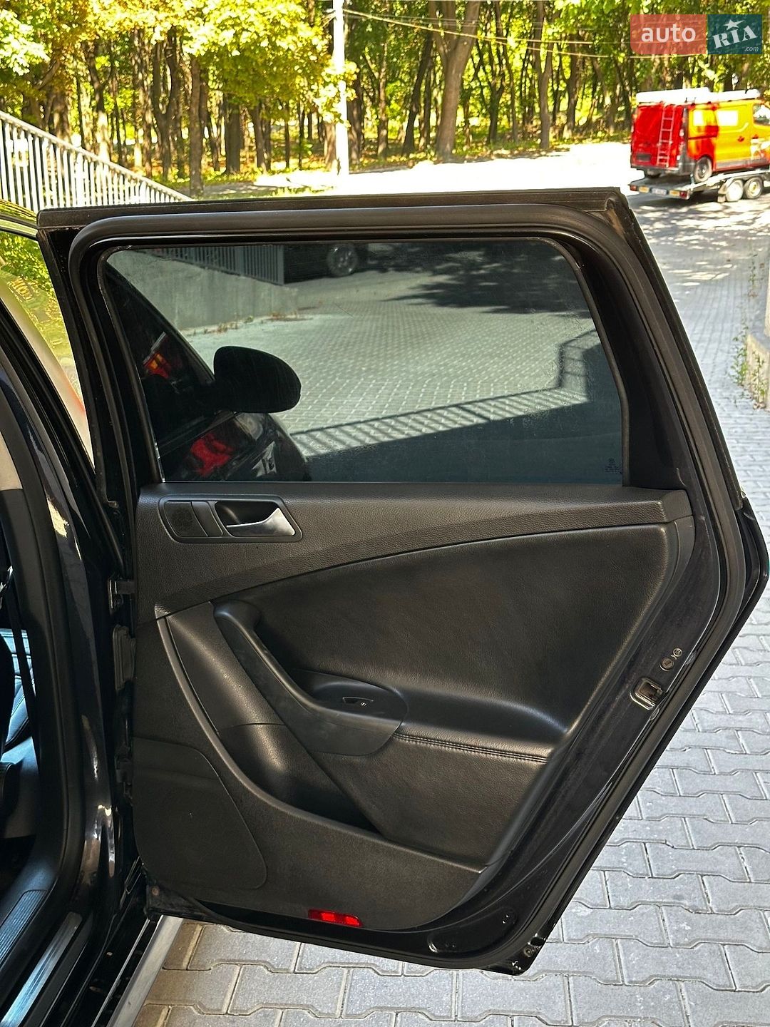 Volkswagen Passat 2010 VIN WVWZZZ3CZAE206417 фото оголошення 18 з 22