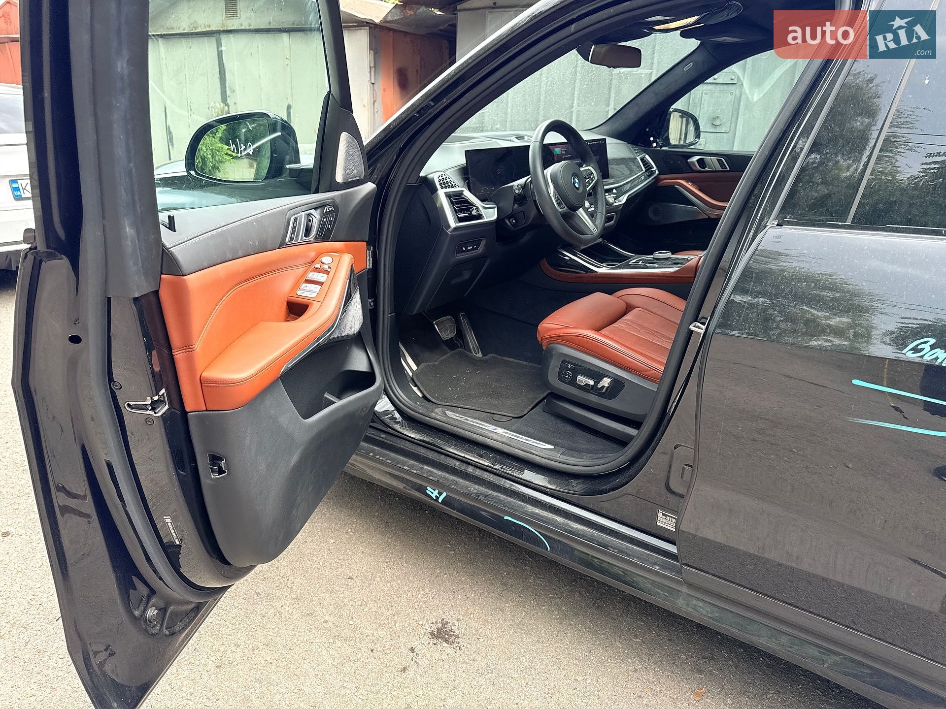 BMW X7 2024 VIN 5UX23EM09R9V16078 фото оголошення 7 з 17