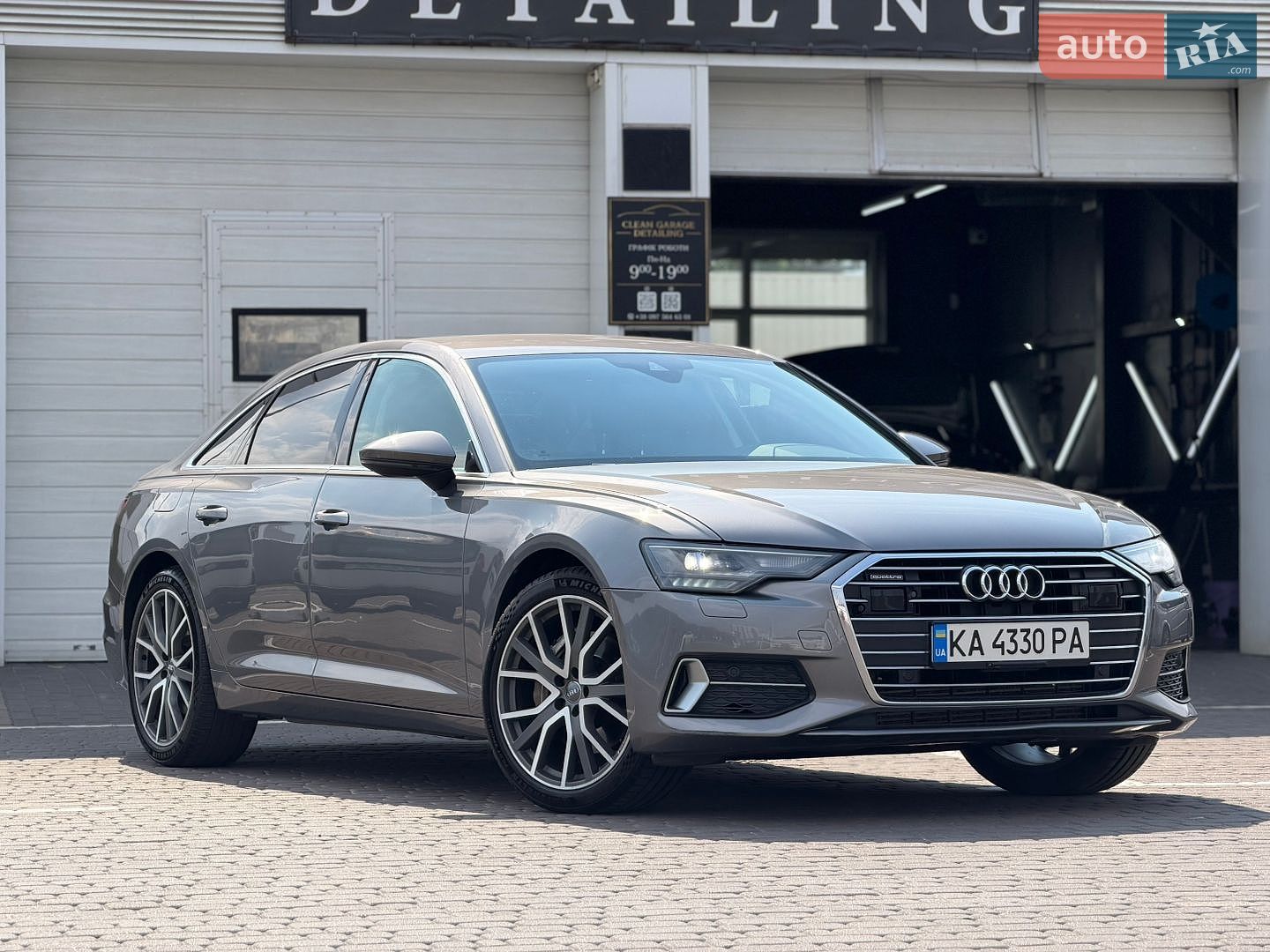 Audi A6 2018 VIN WAUZZZF24KN050395 фото оголошення 5 з 46