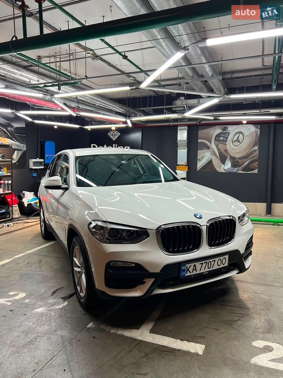 BMW X3 2018 VIN WBATR51030LF97173 фото оголошення 2 з 23