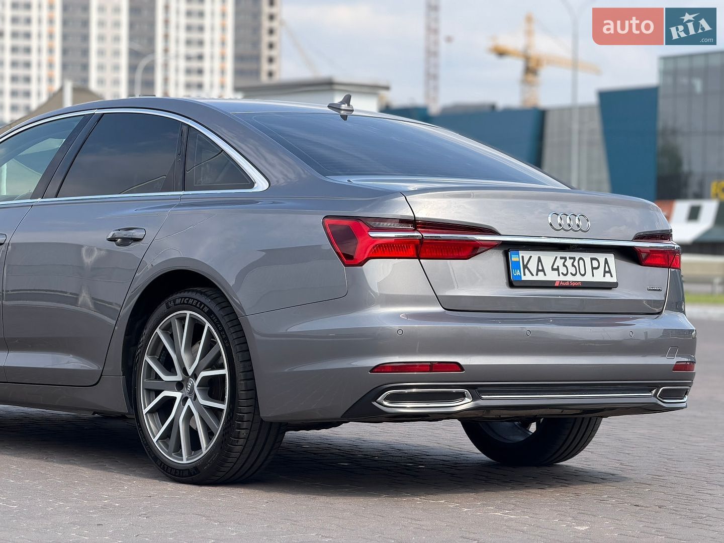 Audi A6 2018 VIN WAUZZZF24KN050395 фото оголошення 12 з 46