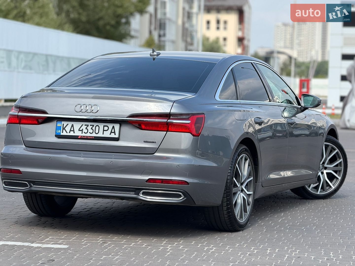 Audi A6 2018 VIN WAUZZZF24KN050395 фото оголошення 14 з 46