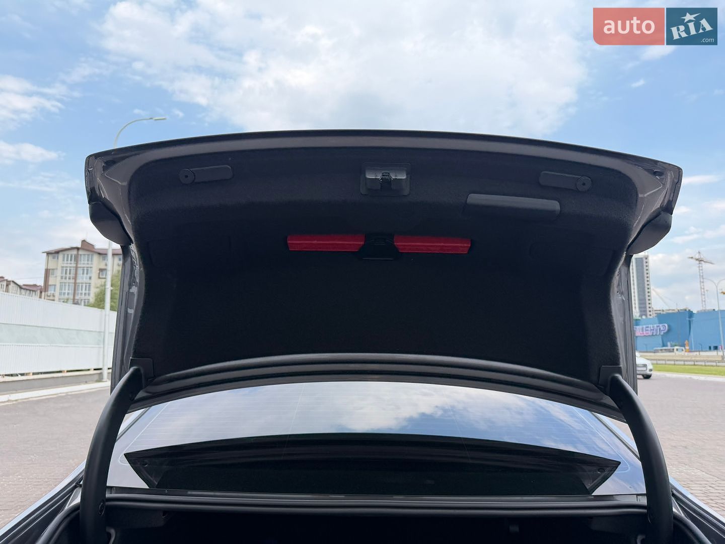 Audi A6 2018 VIN WAUZZZF24KN050395 фото оголошення 42 з 46