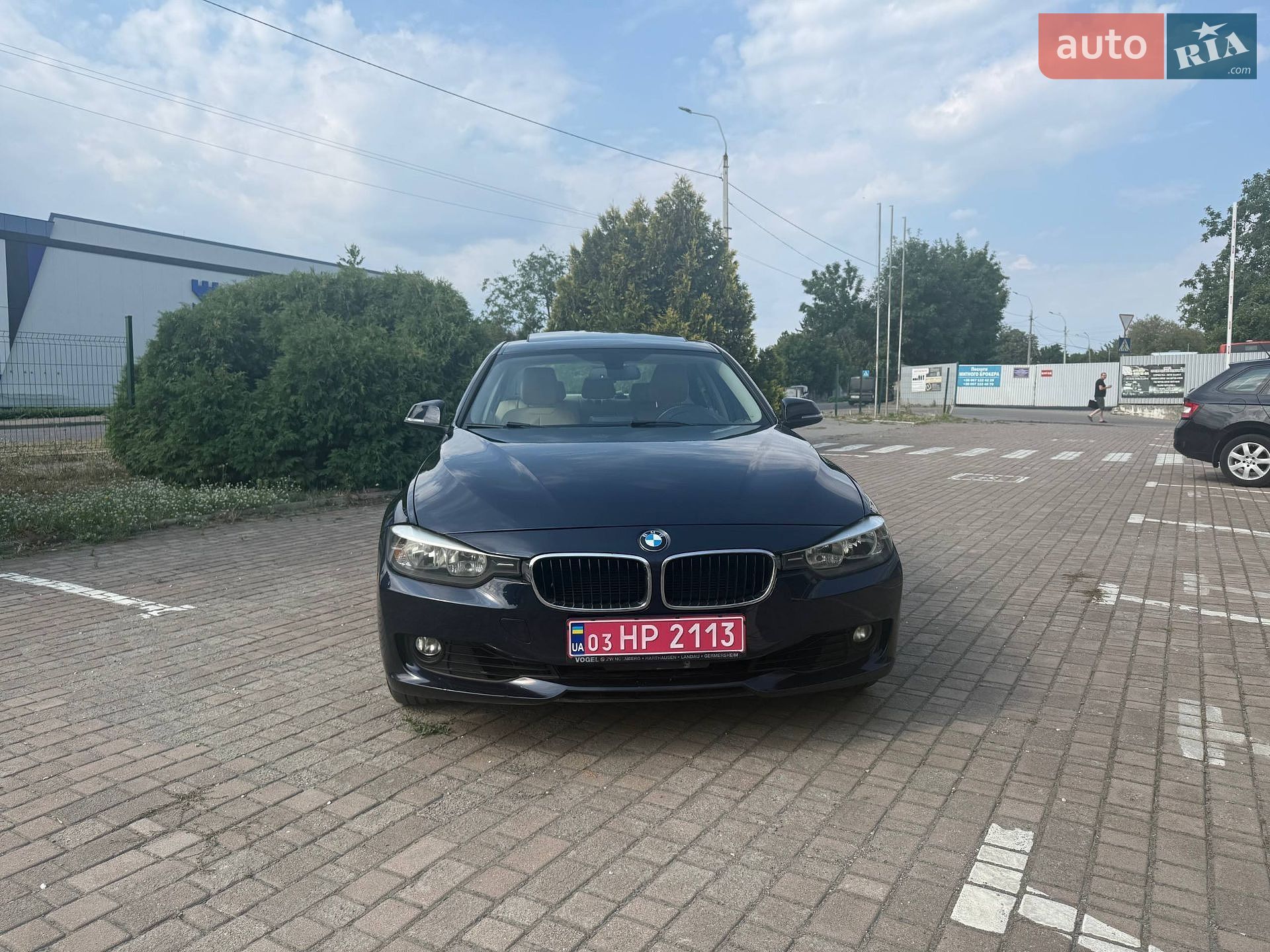 BMW 3 Series 2013 VIN WBA3B5C51DJ599211 фото оголошення 3 з 20