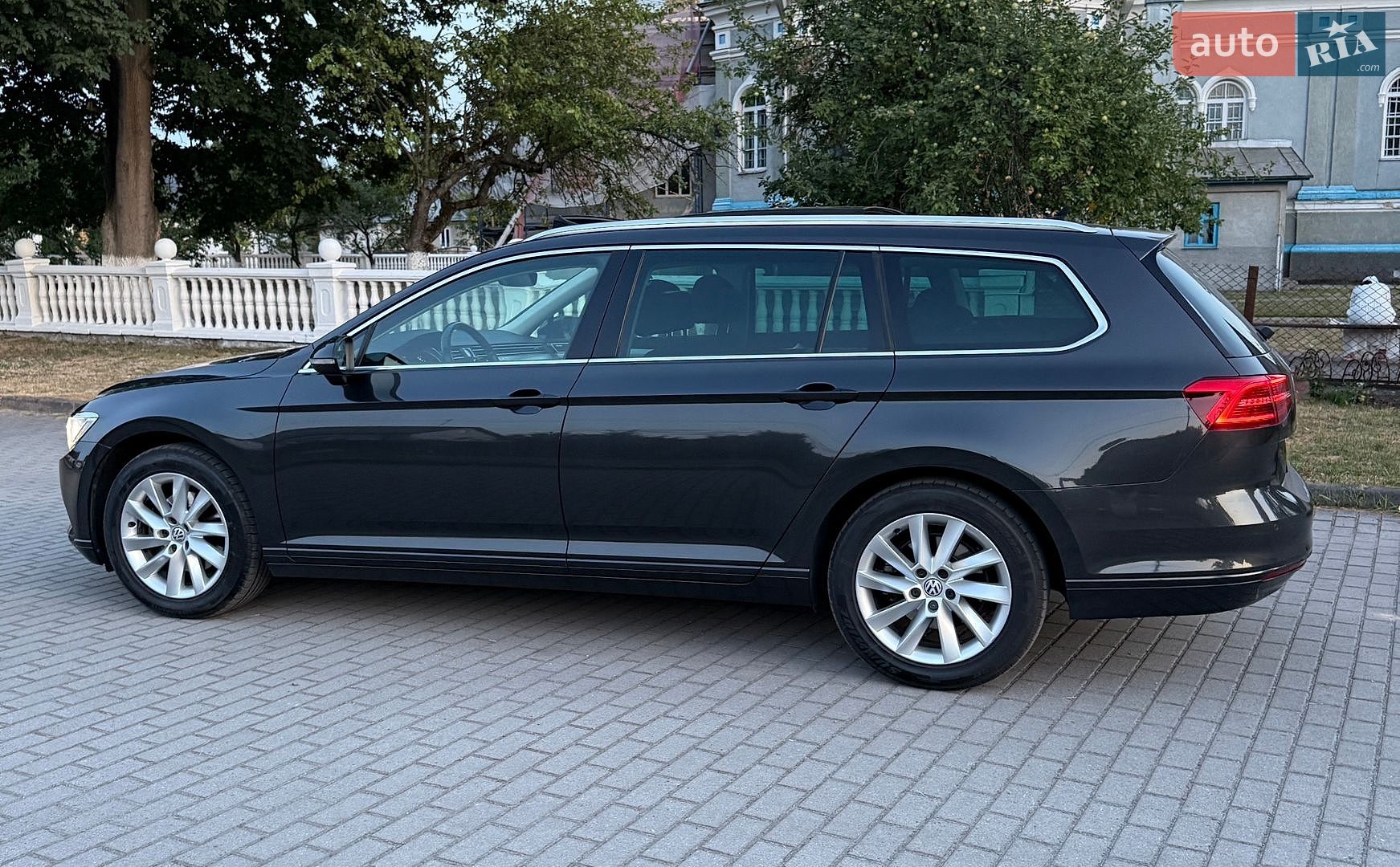Volkswagen Passat 2018 VIN WVWZZZ3CZJE164587 фото оголошення 10 з 42
