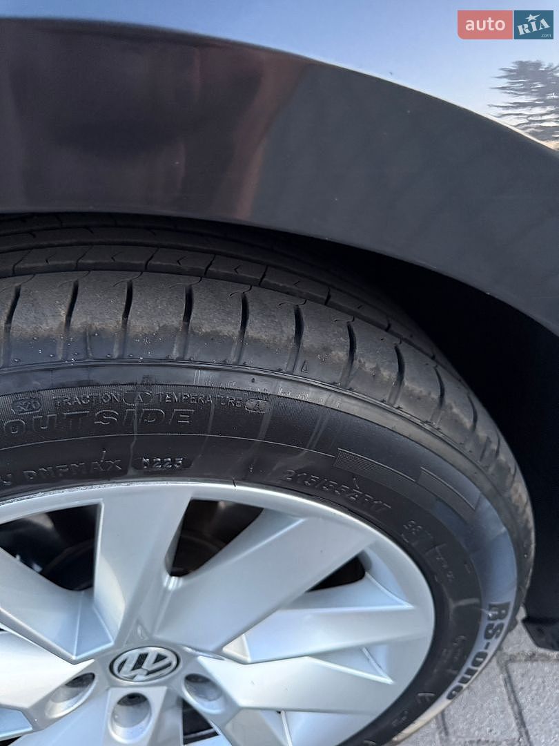 Volkswagen Passat 2018 VIN WVWZZZ3CZJE164587 фото оголошення 13 з 42