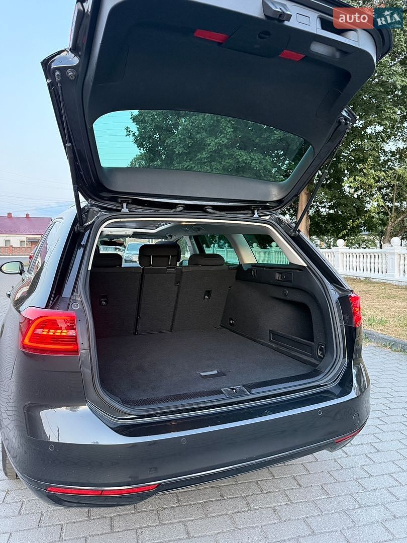 Volkswagen Passat 2018 VIN WVWZZZ3CZJE164587 фото оголошення 39 з 42
